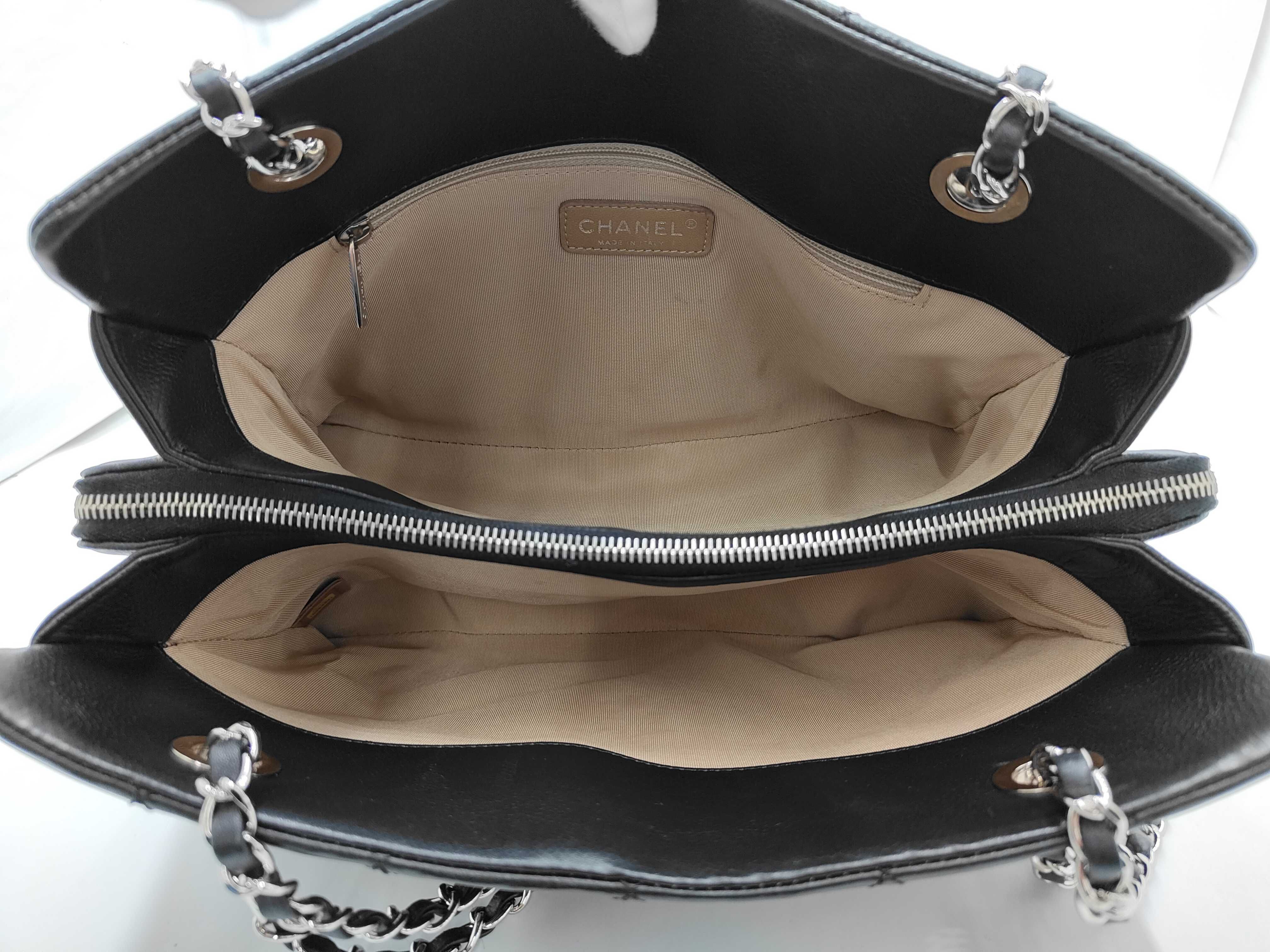 Black Caviar Leather Chain Tote Bag with Silver Hardware (Serial Number 15-series, A66871) — view 15