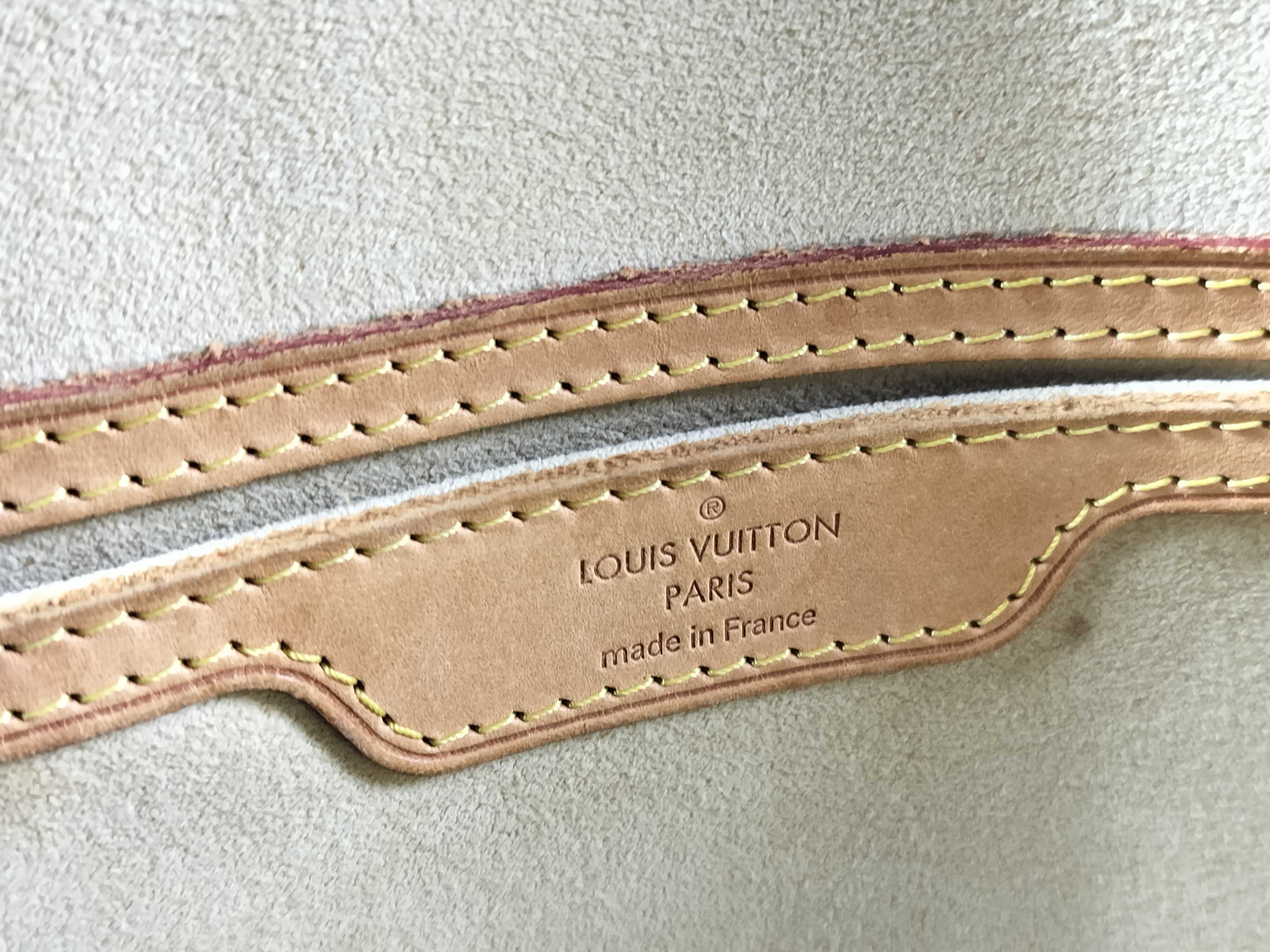 Monogram Louis Vuitton Retiro PM Handbag Monogram M40325 Handbag — view 11