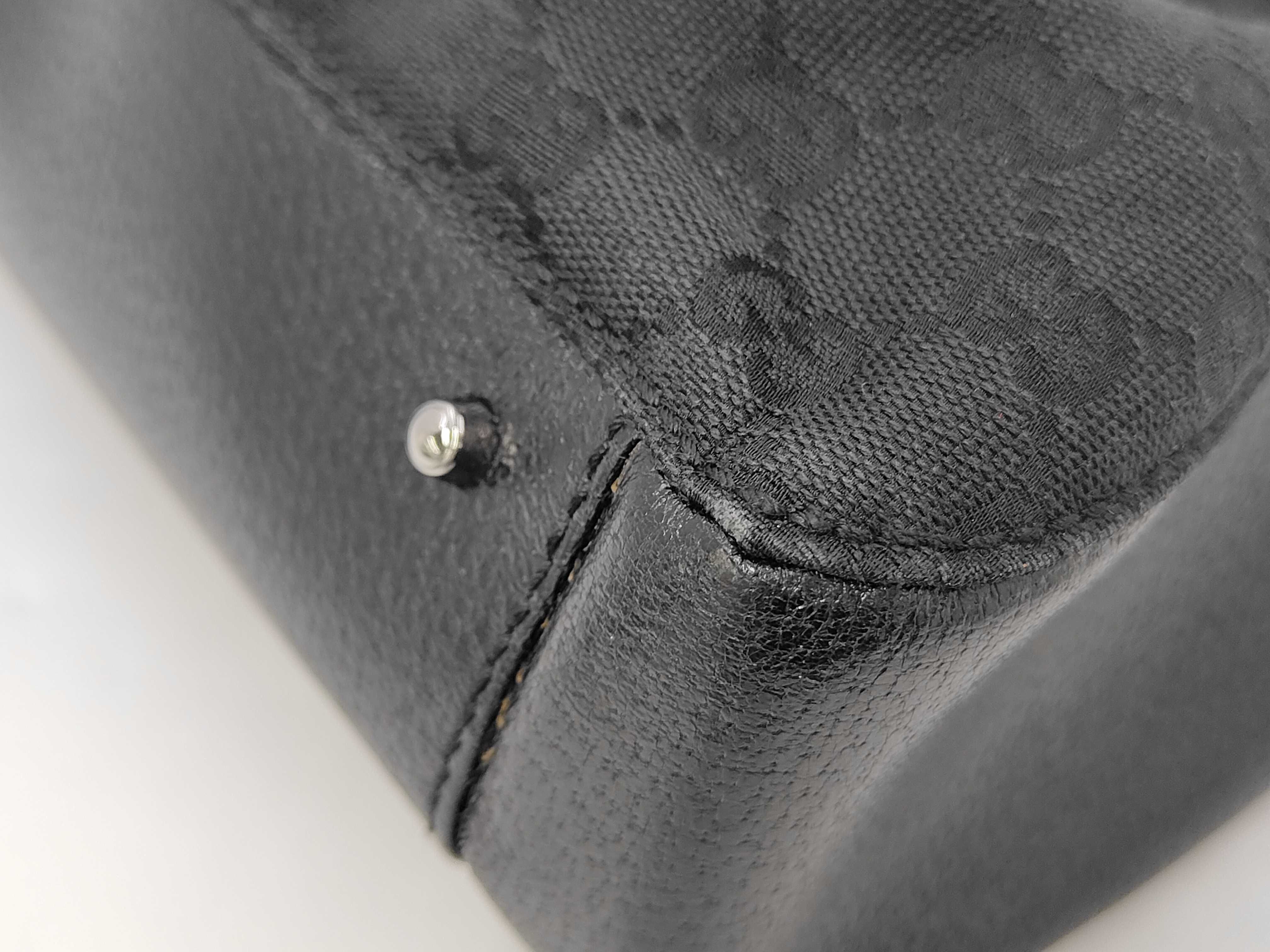 GG Canvas Handbag — view 4