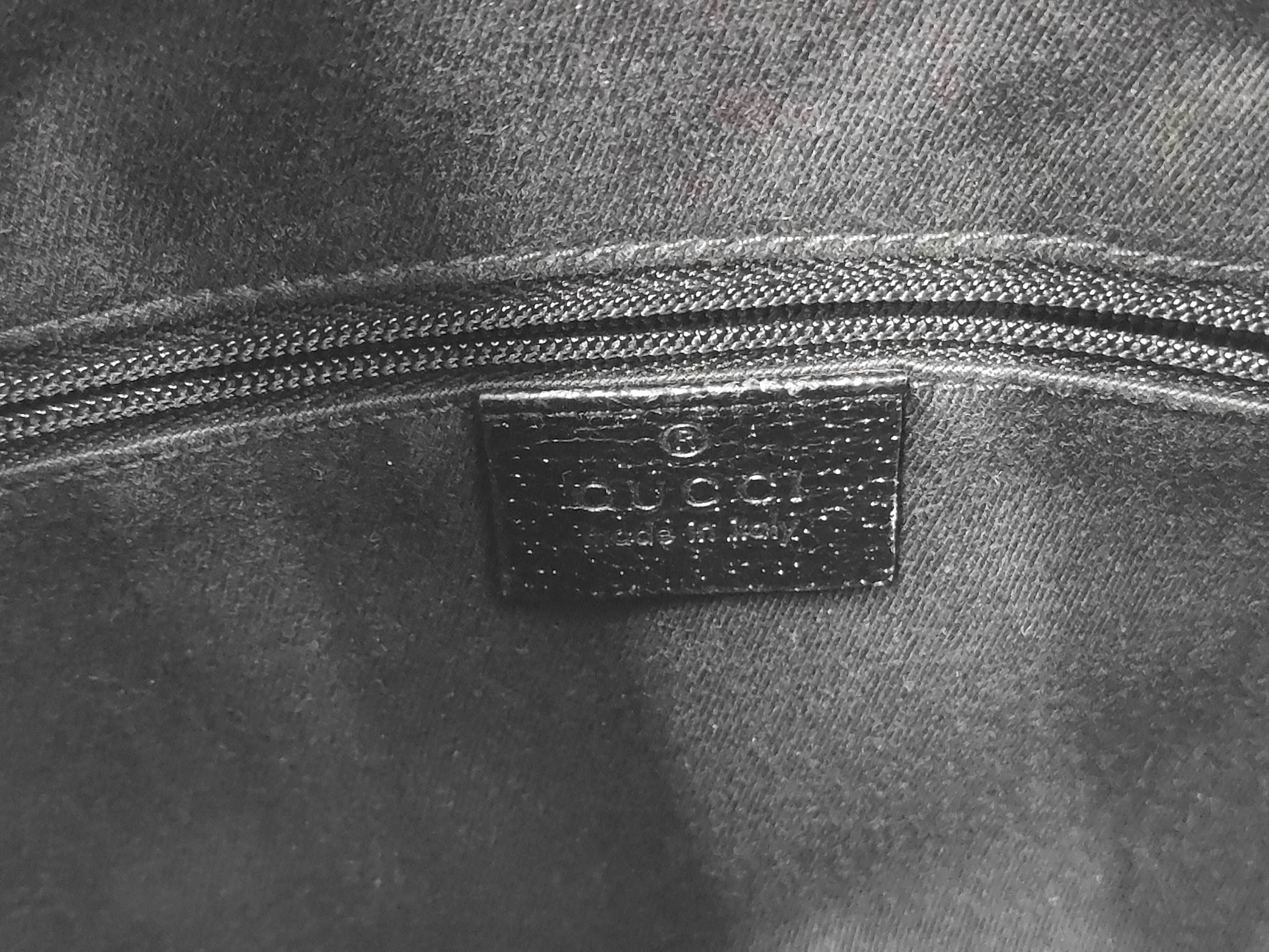 GG Canvas Handbag — view 9