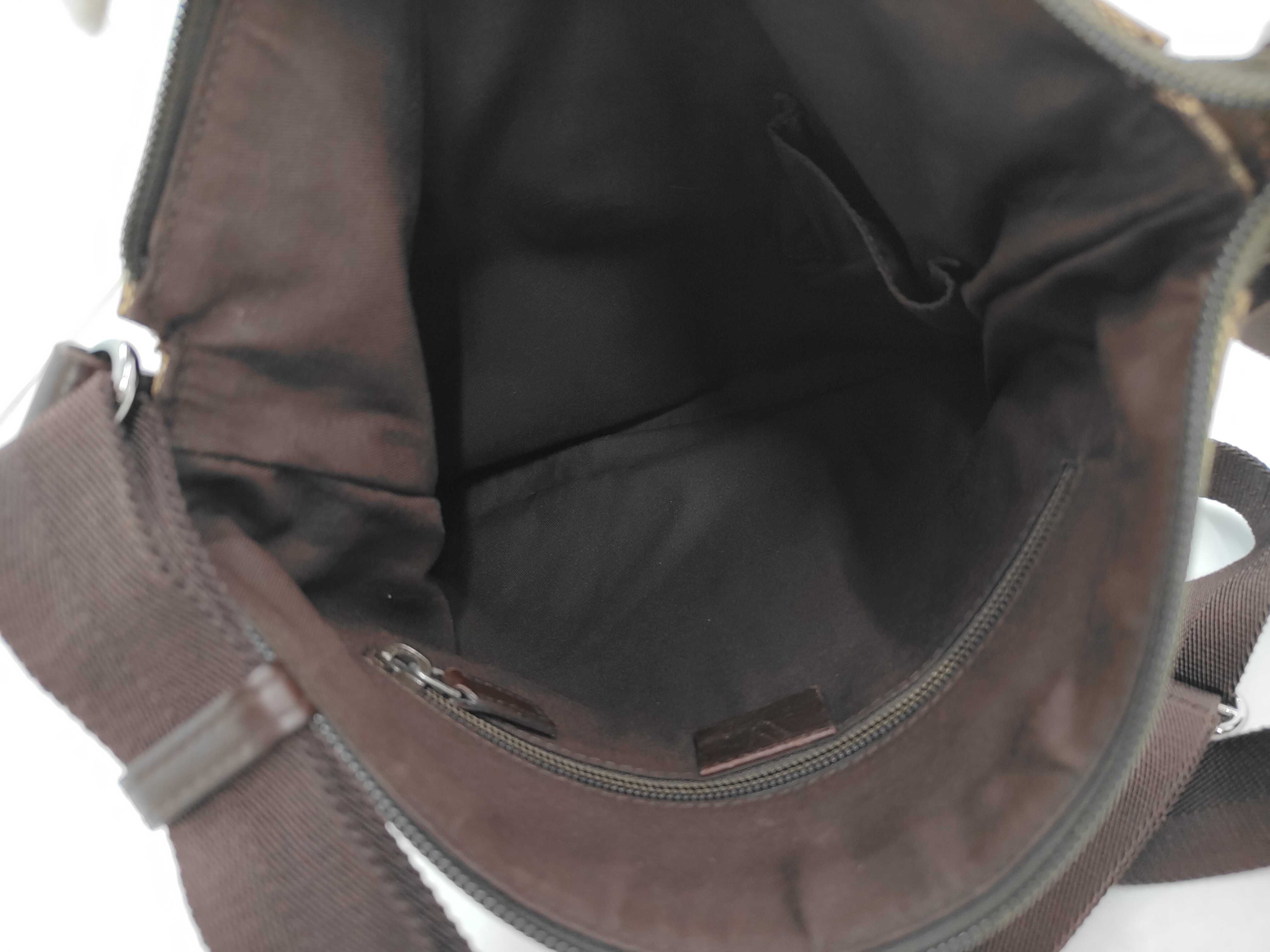 GG Canvas 145357 Leather Shoulder Bag — view 8