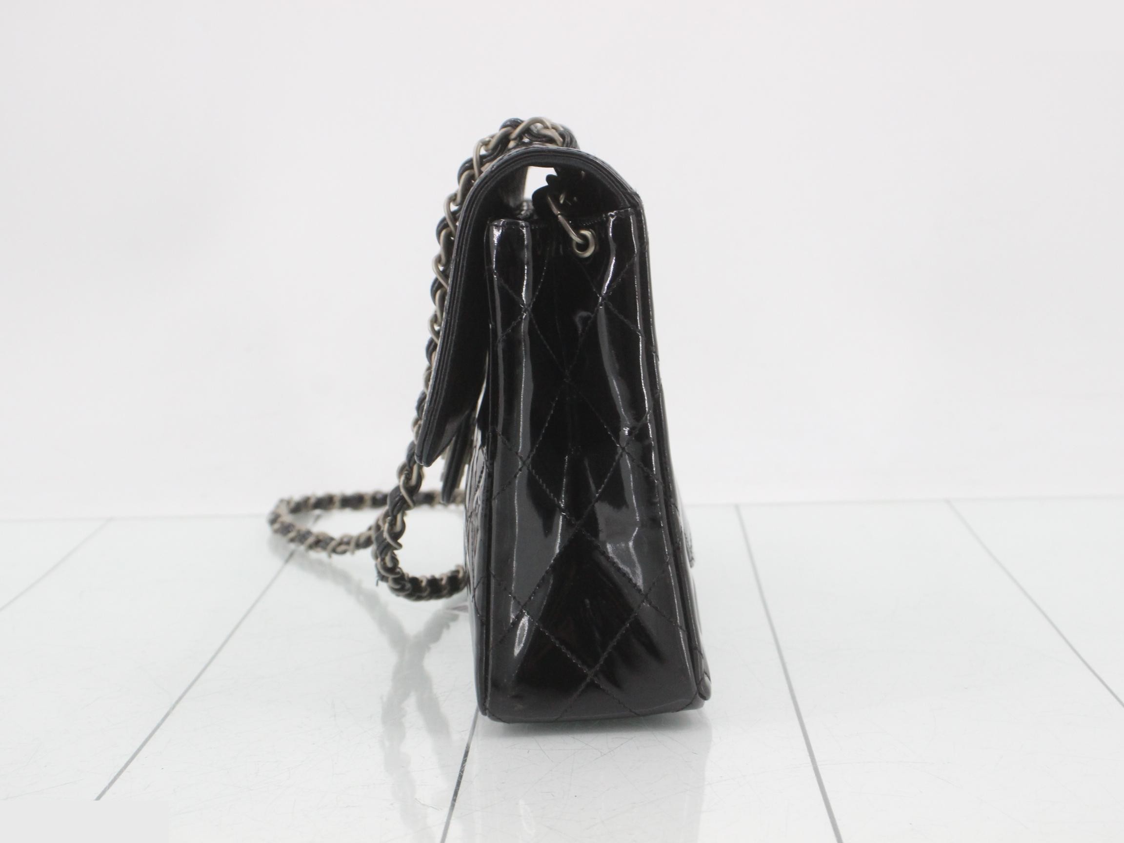 Matelassé Chain Shoulder Bag, Black — view 3