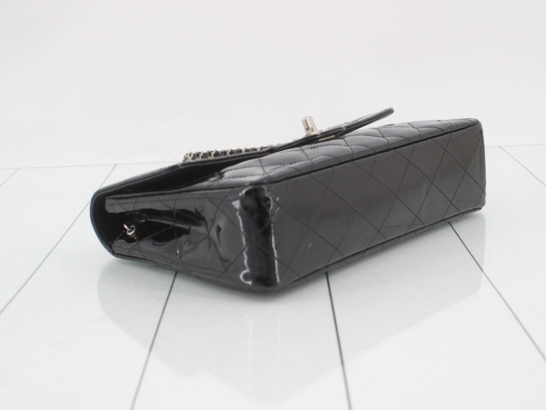 Matelassé Chain Shoulder Bag, Black — view 5