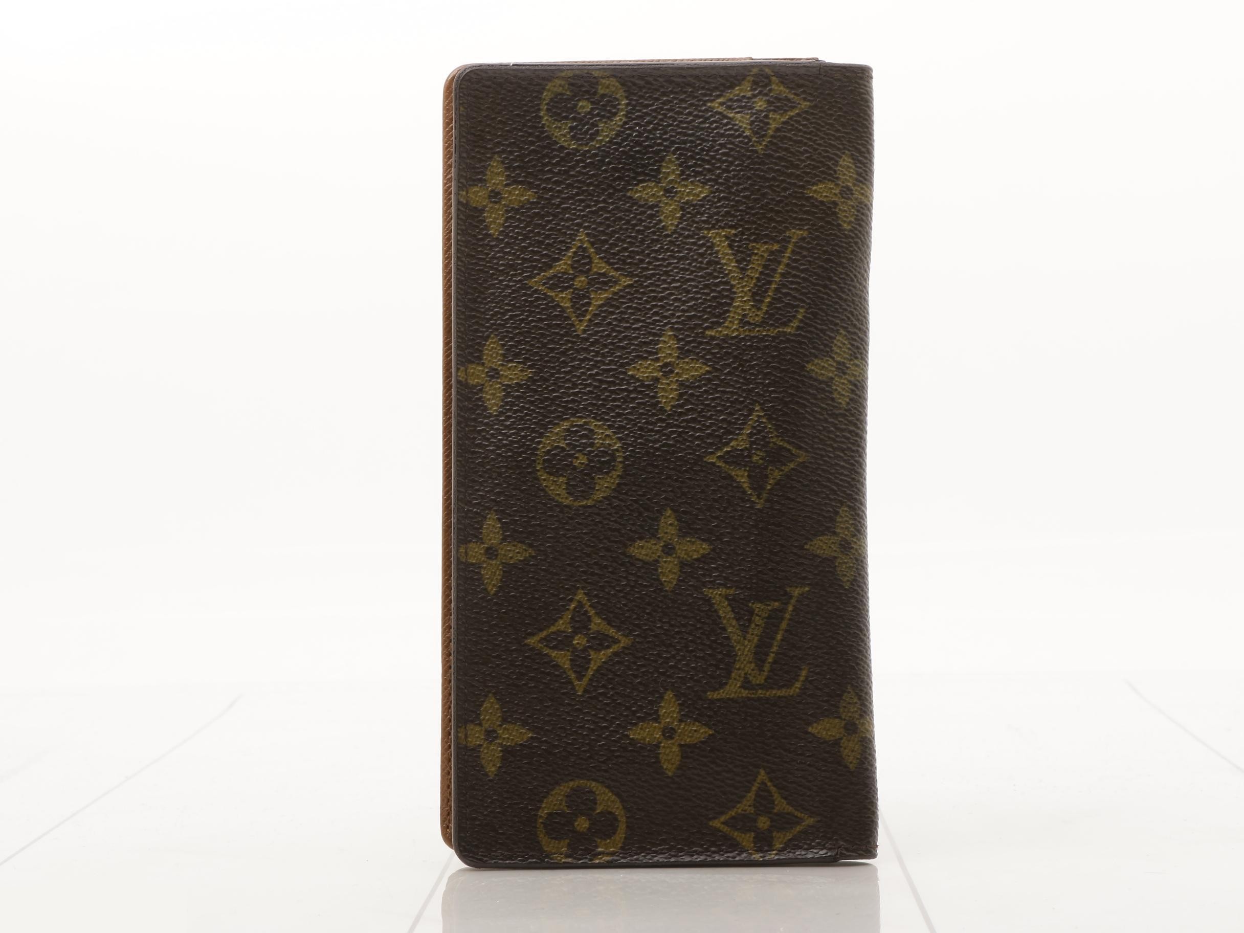 long wallet — view 2