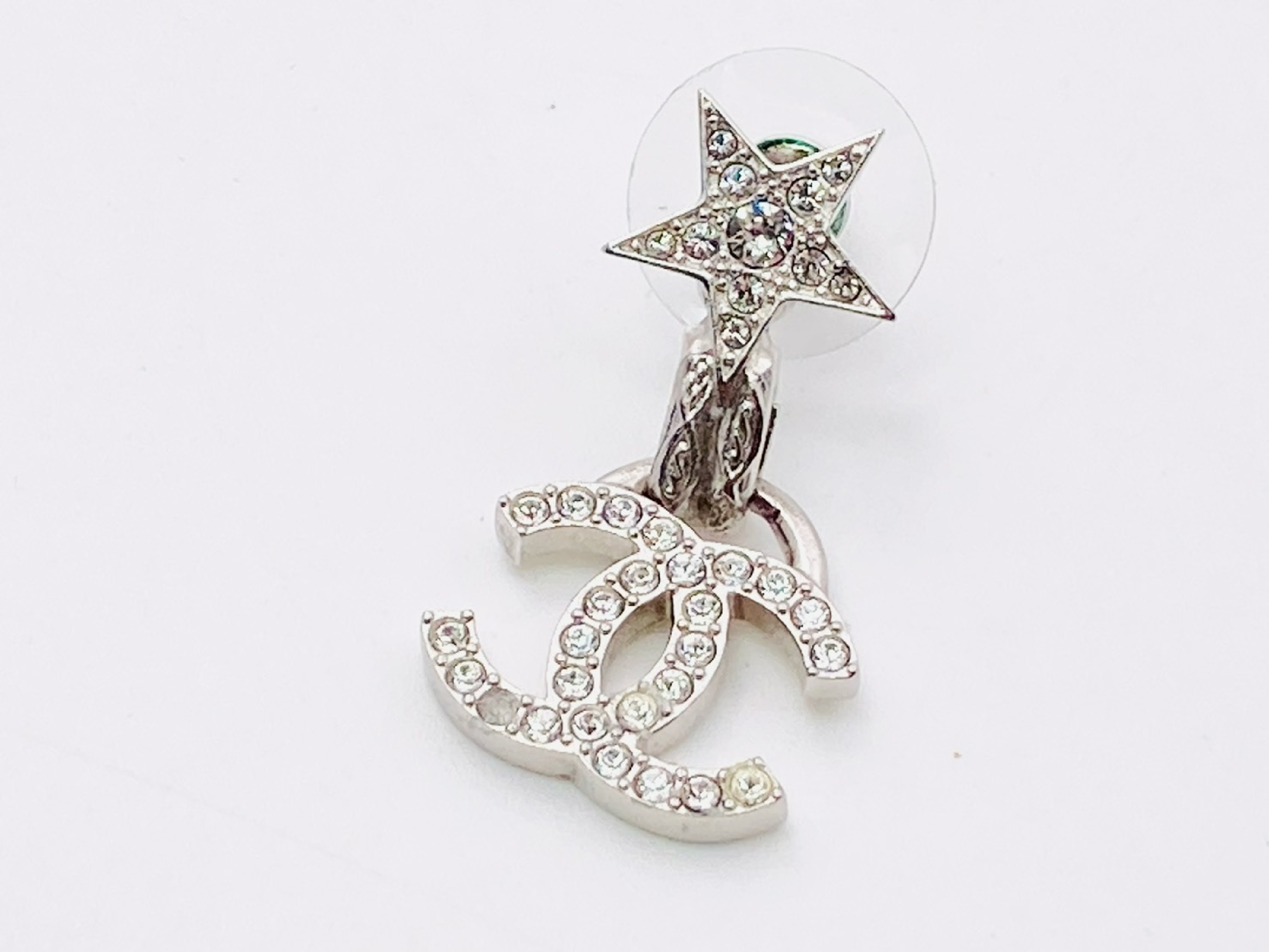 Coco Mark Star Rhinestone Single Earring, Silver Metal Earring (F24B) — view 2