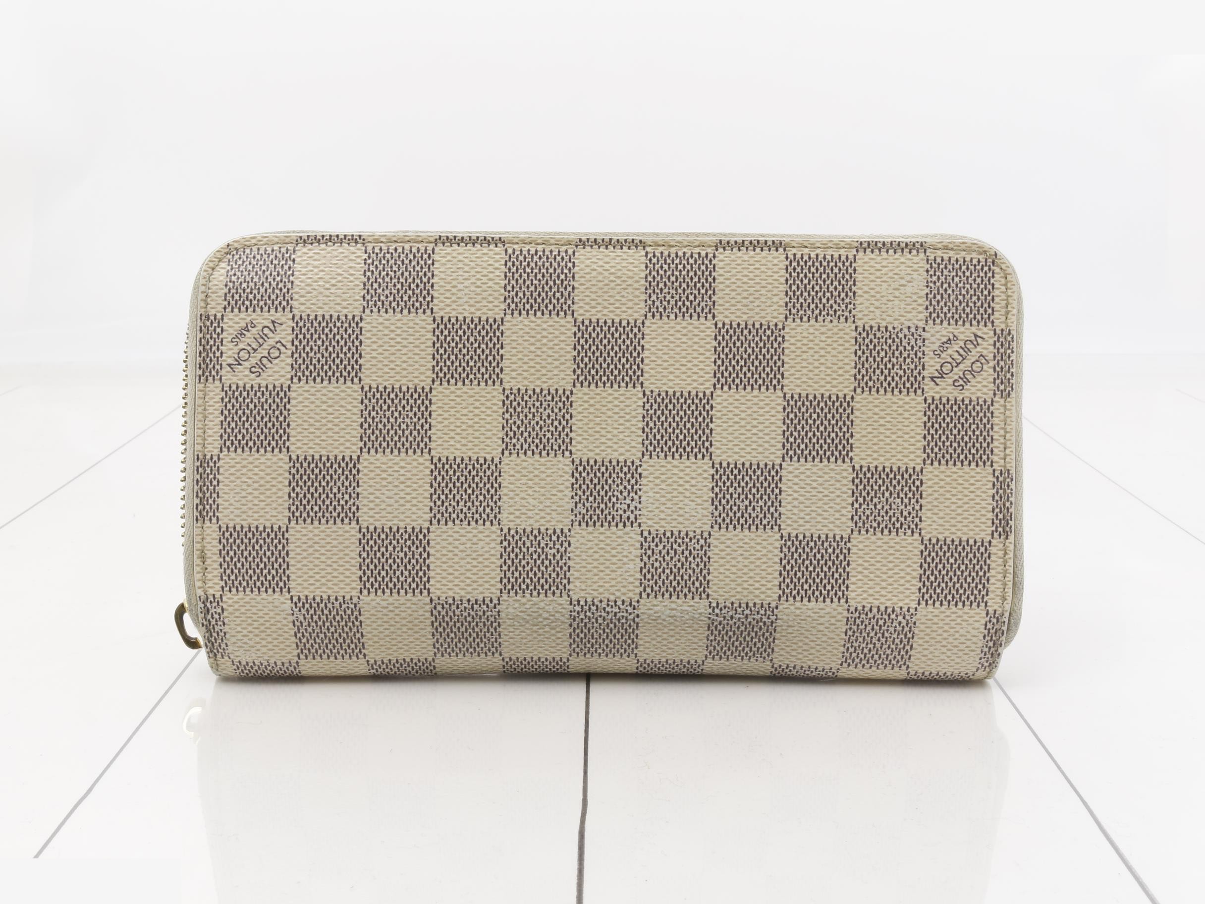 Damier Azur Zippy Wallet - Round Zipper Long Wallet — view 2