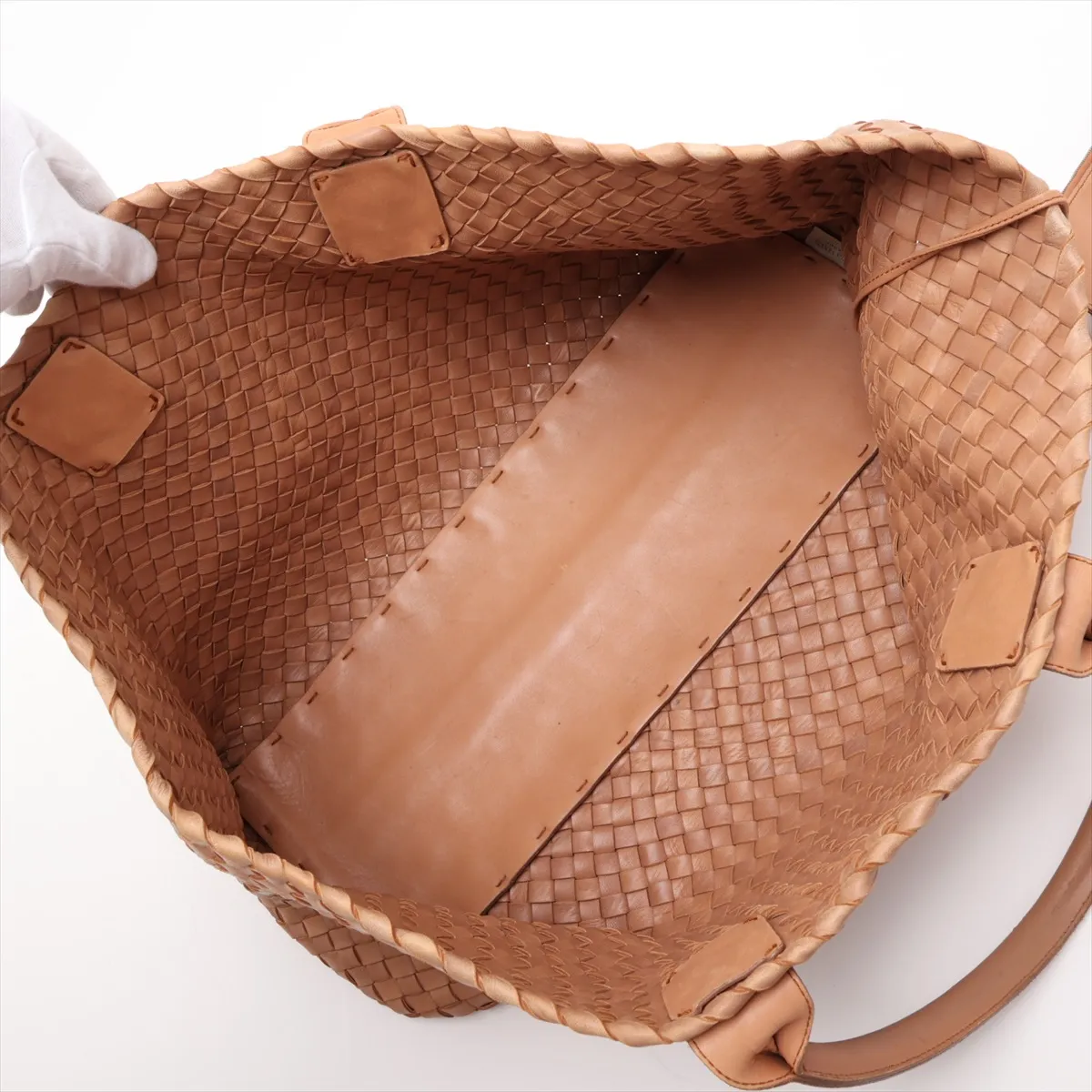 Intrecciato Cabas MM Leather Tote Bag, Beige — view 7