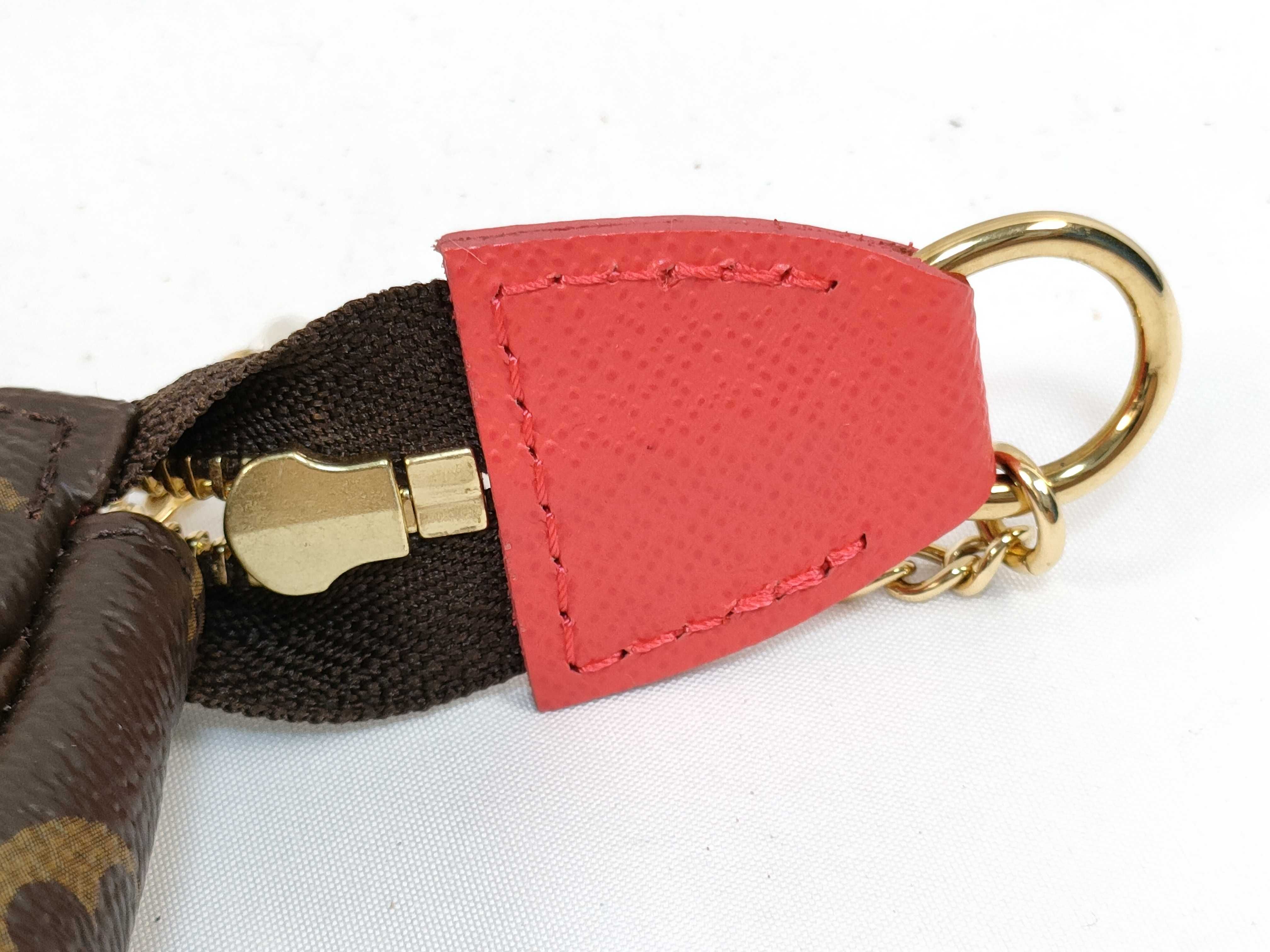 Monogram Louis Vuitton Pouch — view 5
