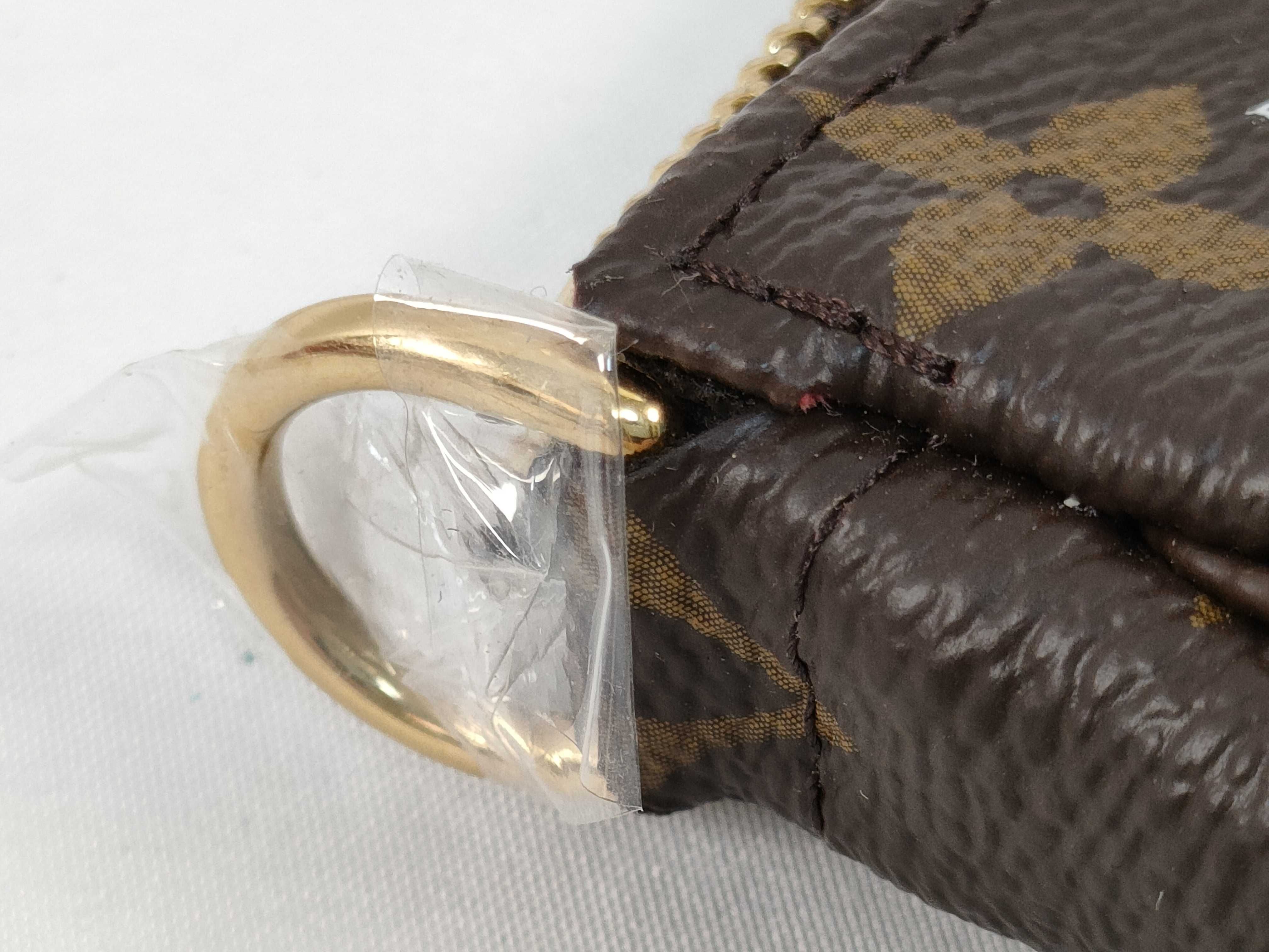 Monogram Louis Vuitton Pouch — view 6