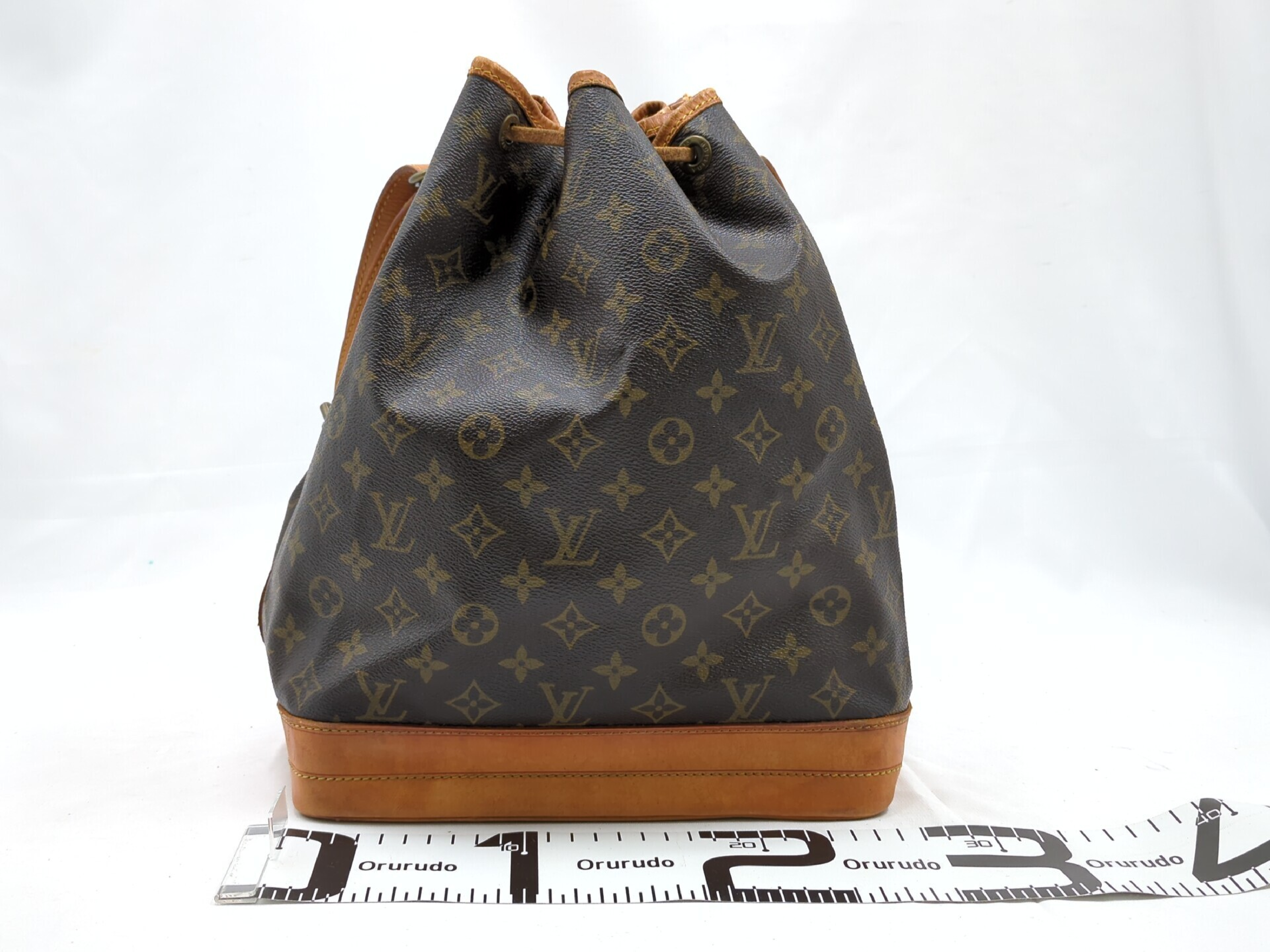 M42224 Monogram Noé Handbag — view 2