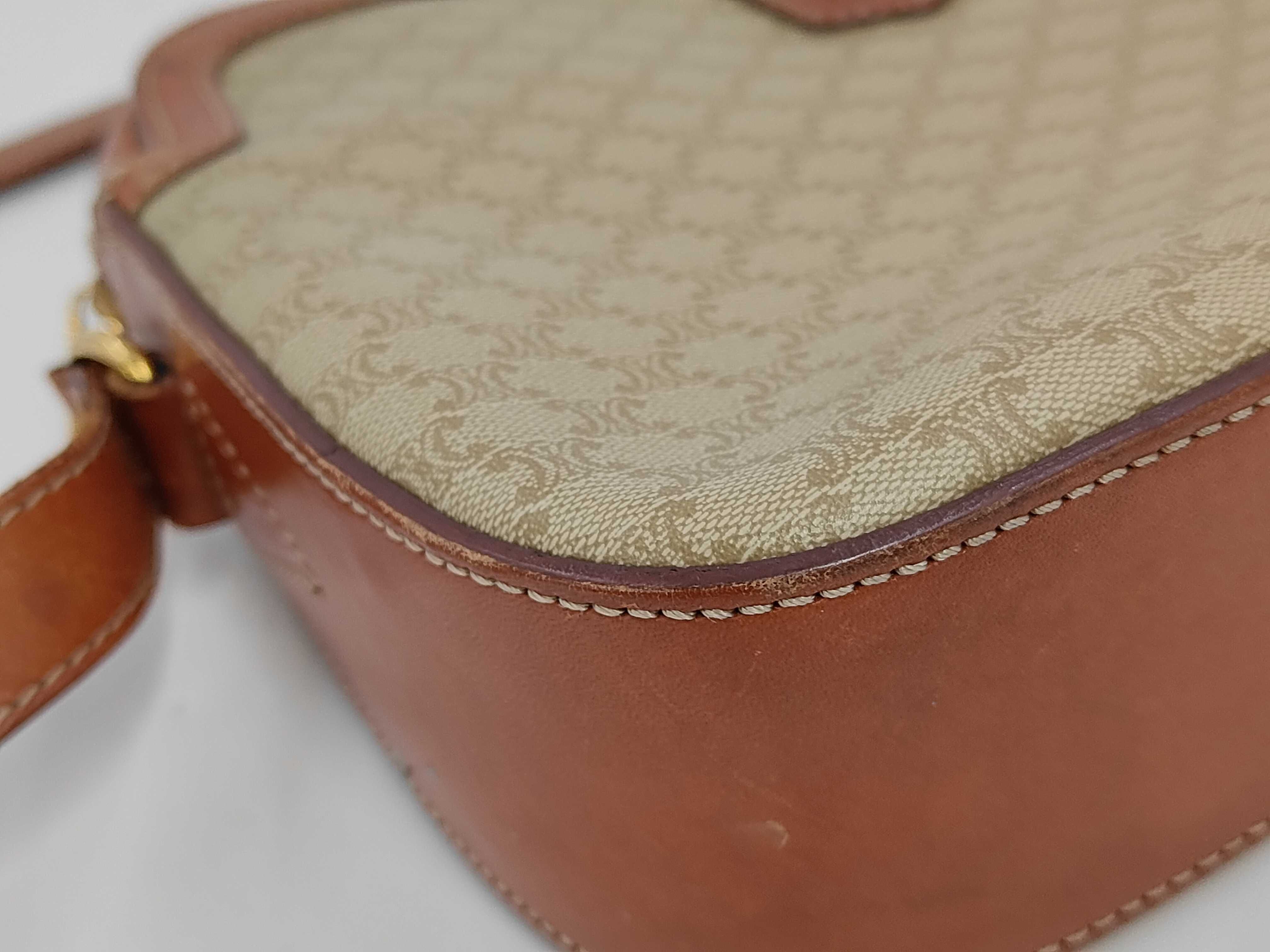 Macadam pattern logo shoulder bag — view 6