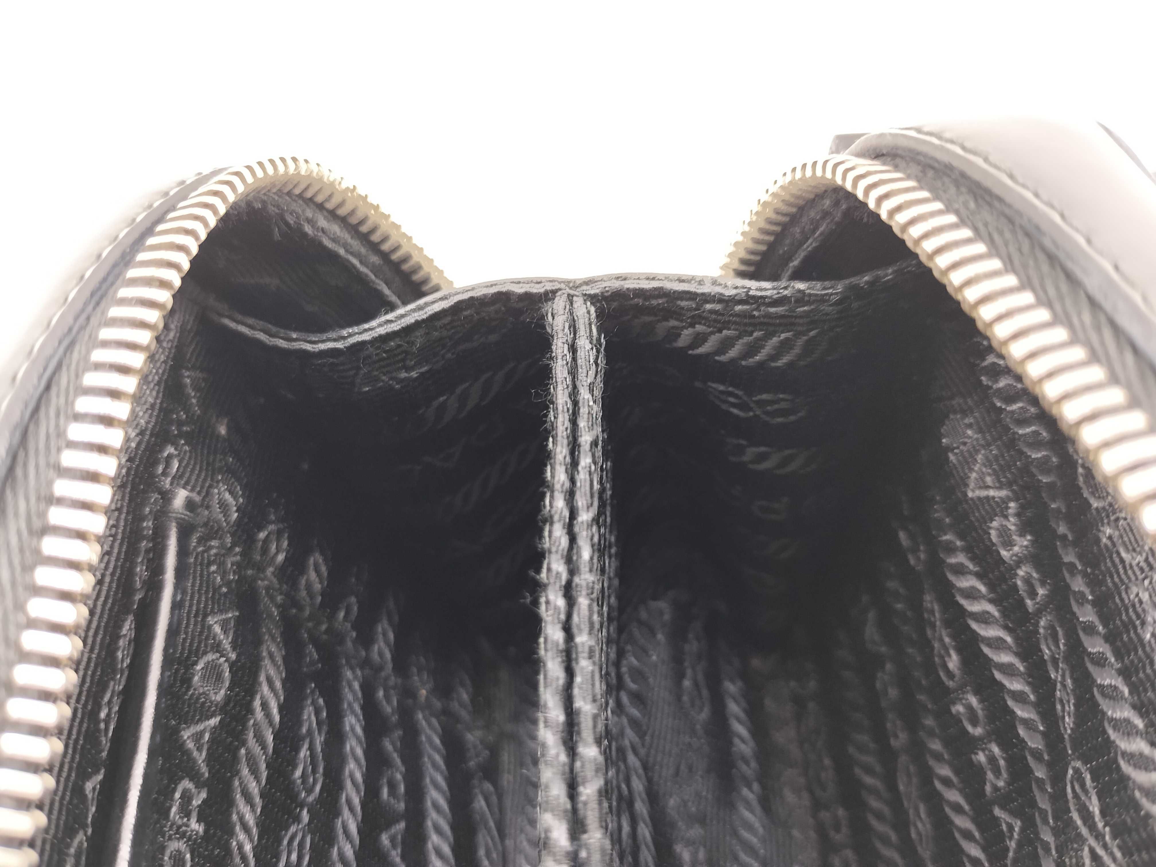 camera shoulder bag — view 11