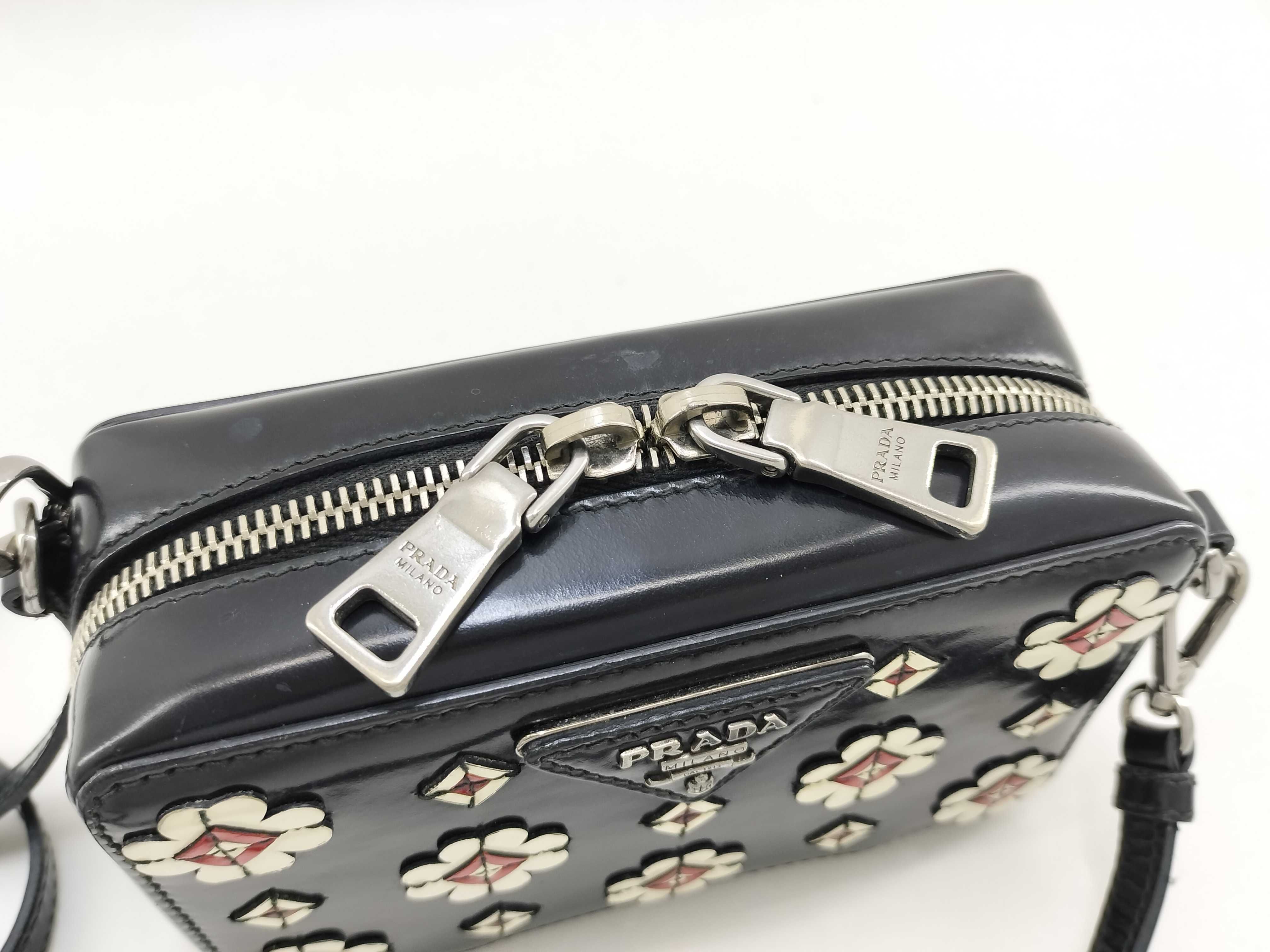 camera shoulder bag — view 5