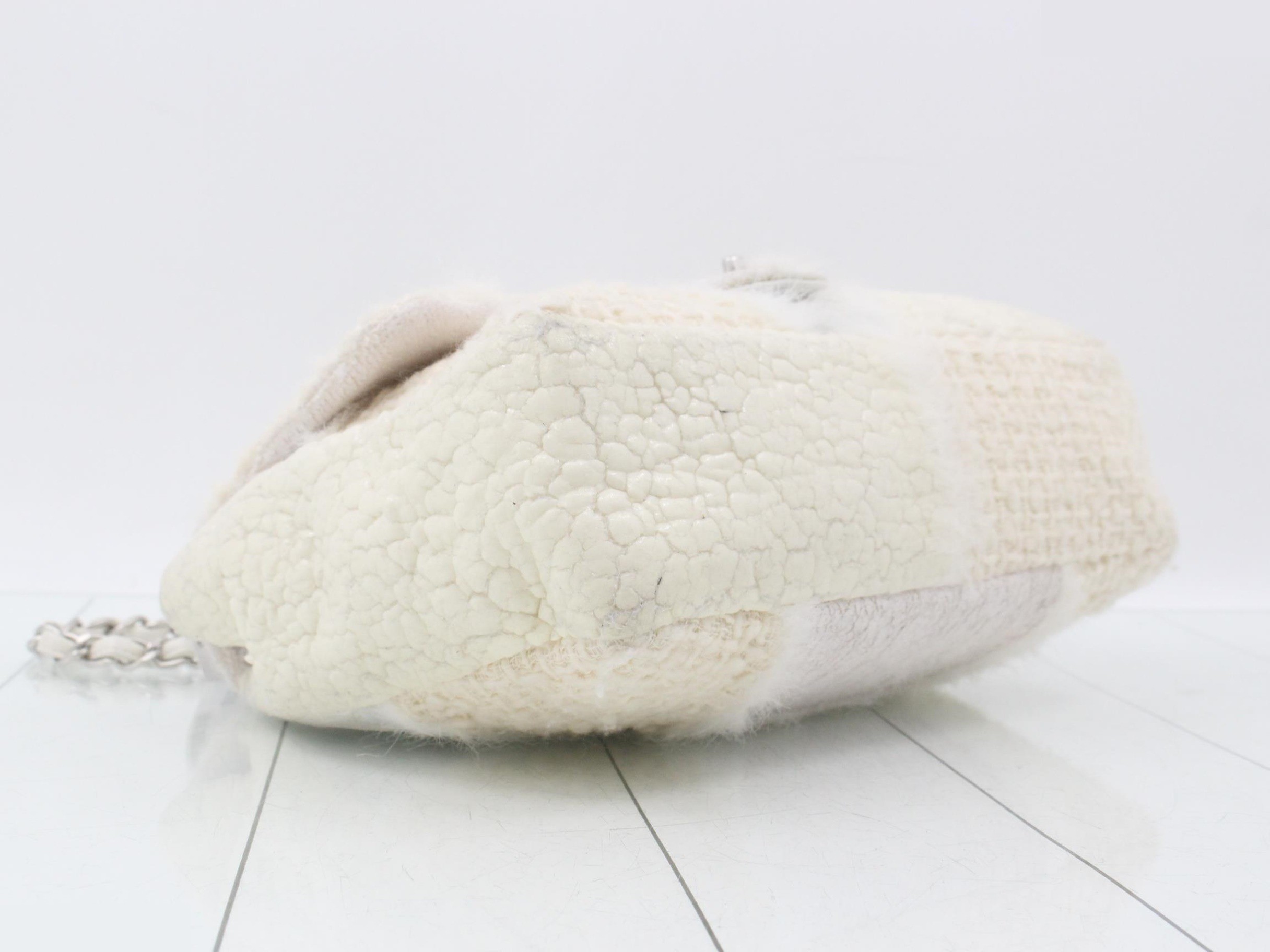 Tweed — view 5