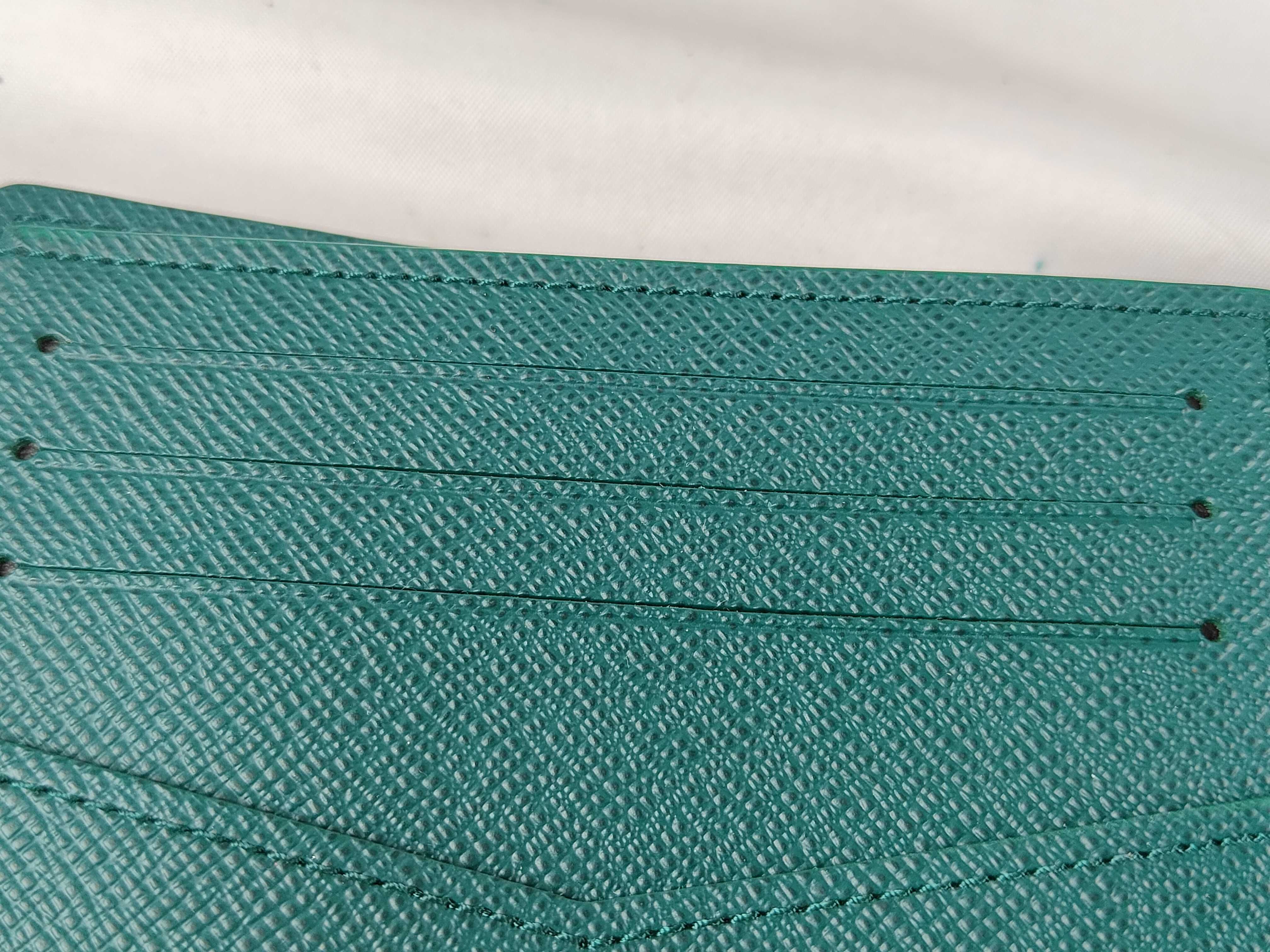 Monogram Paris Tokyo Portefeuille Slender Wallet — view 11