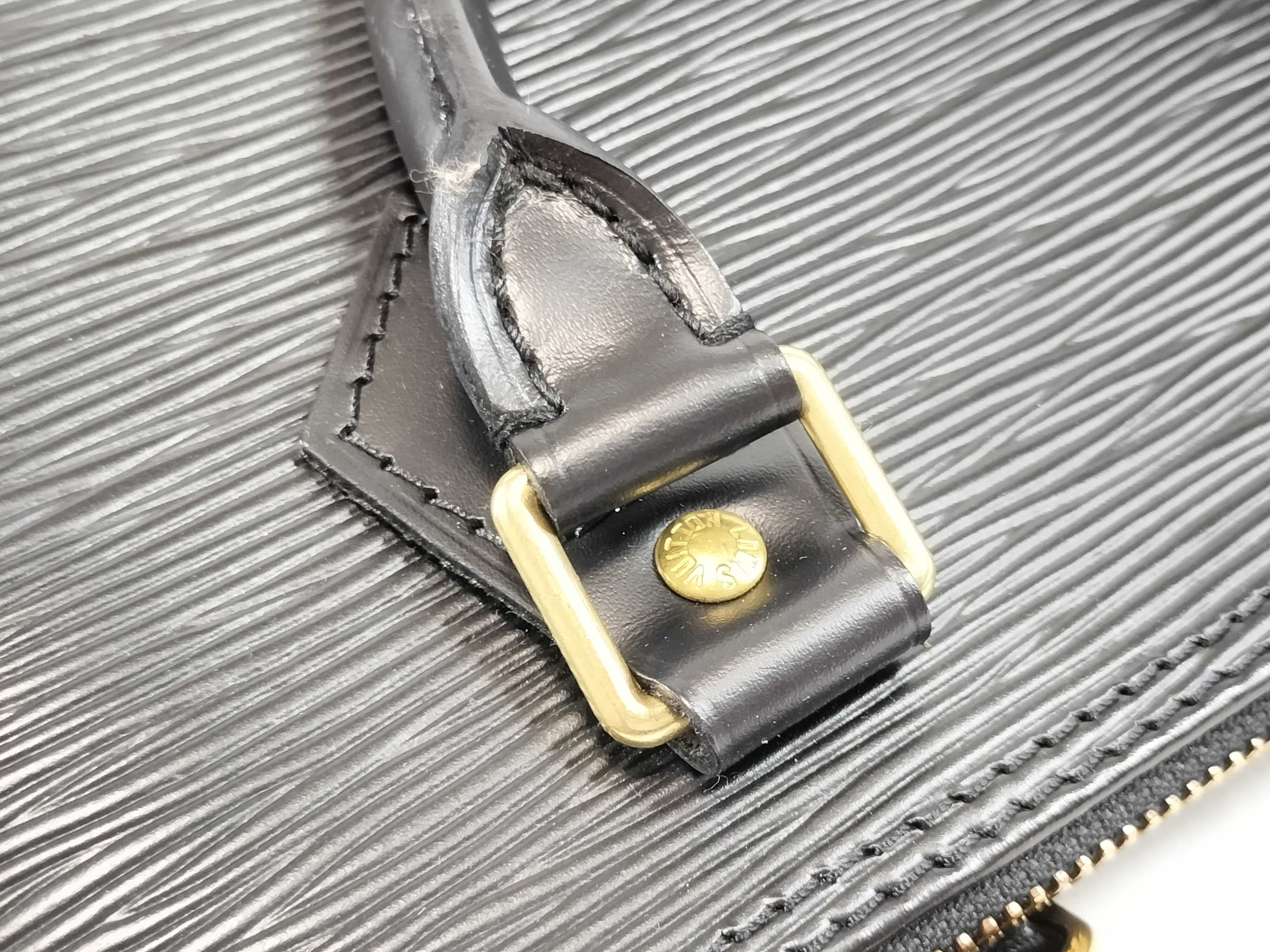 Epi Alma Black Handbag — view 5