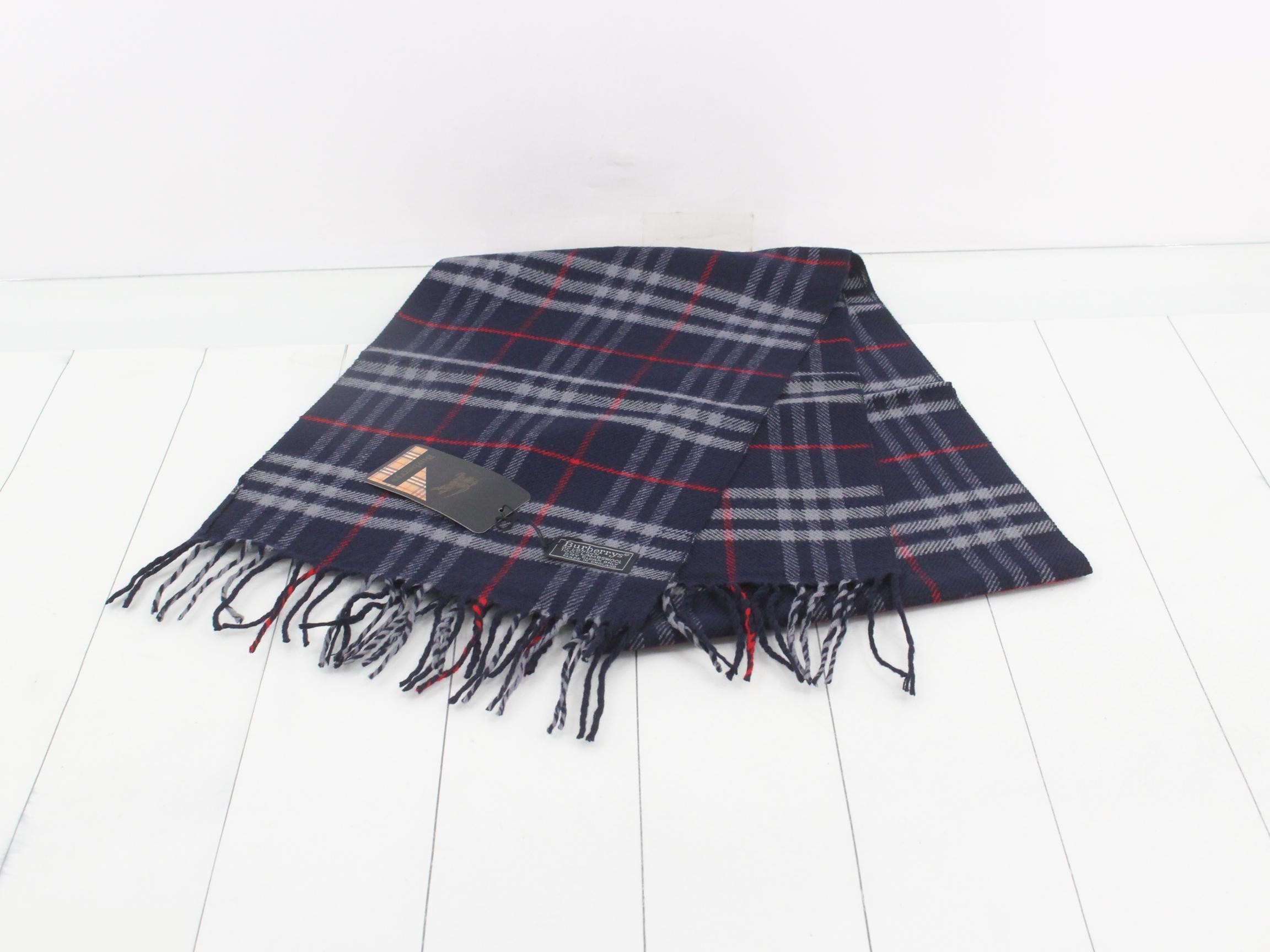Nova Check Scarf - Navy — view 2