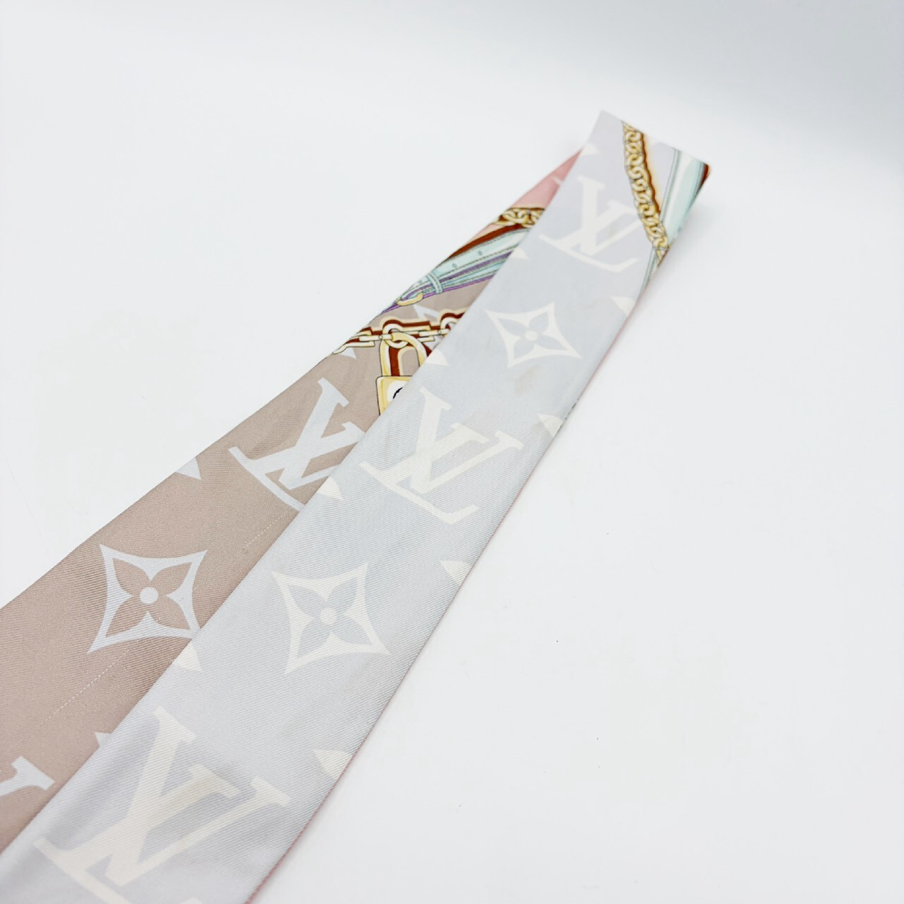 Bandeau BB Ultimate Scarf and other accessories — view 4