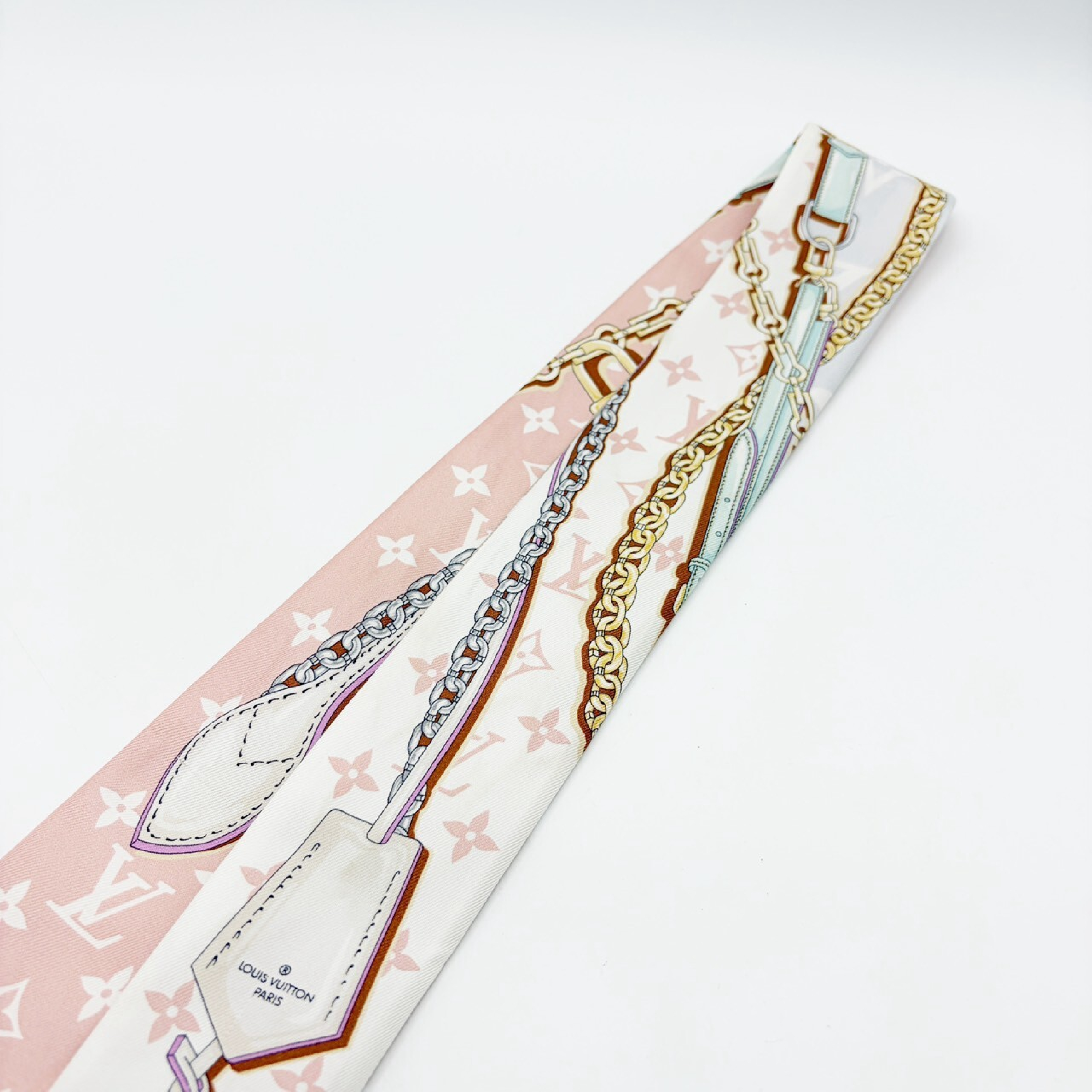 Bandeau BB Ultimate Scarf and other accessories — view 6