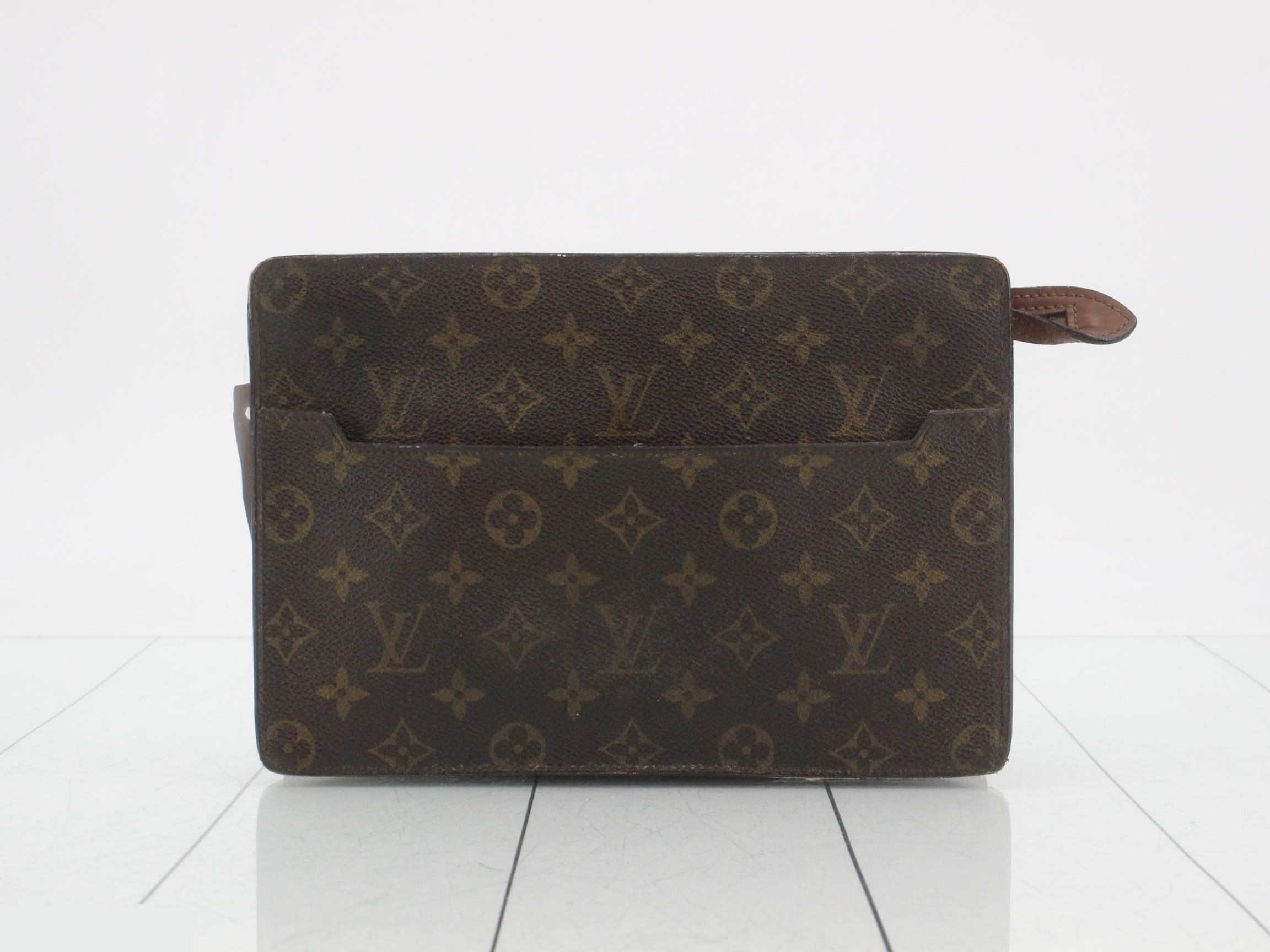 Clutch bag