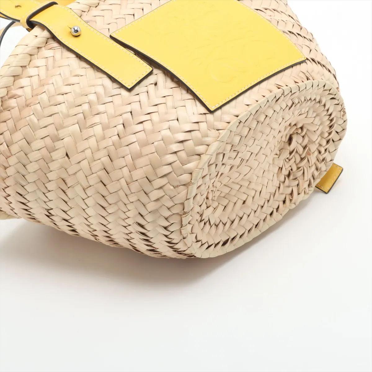 Basket Small Raffia Tote Bag Beige x Yellow — view 4