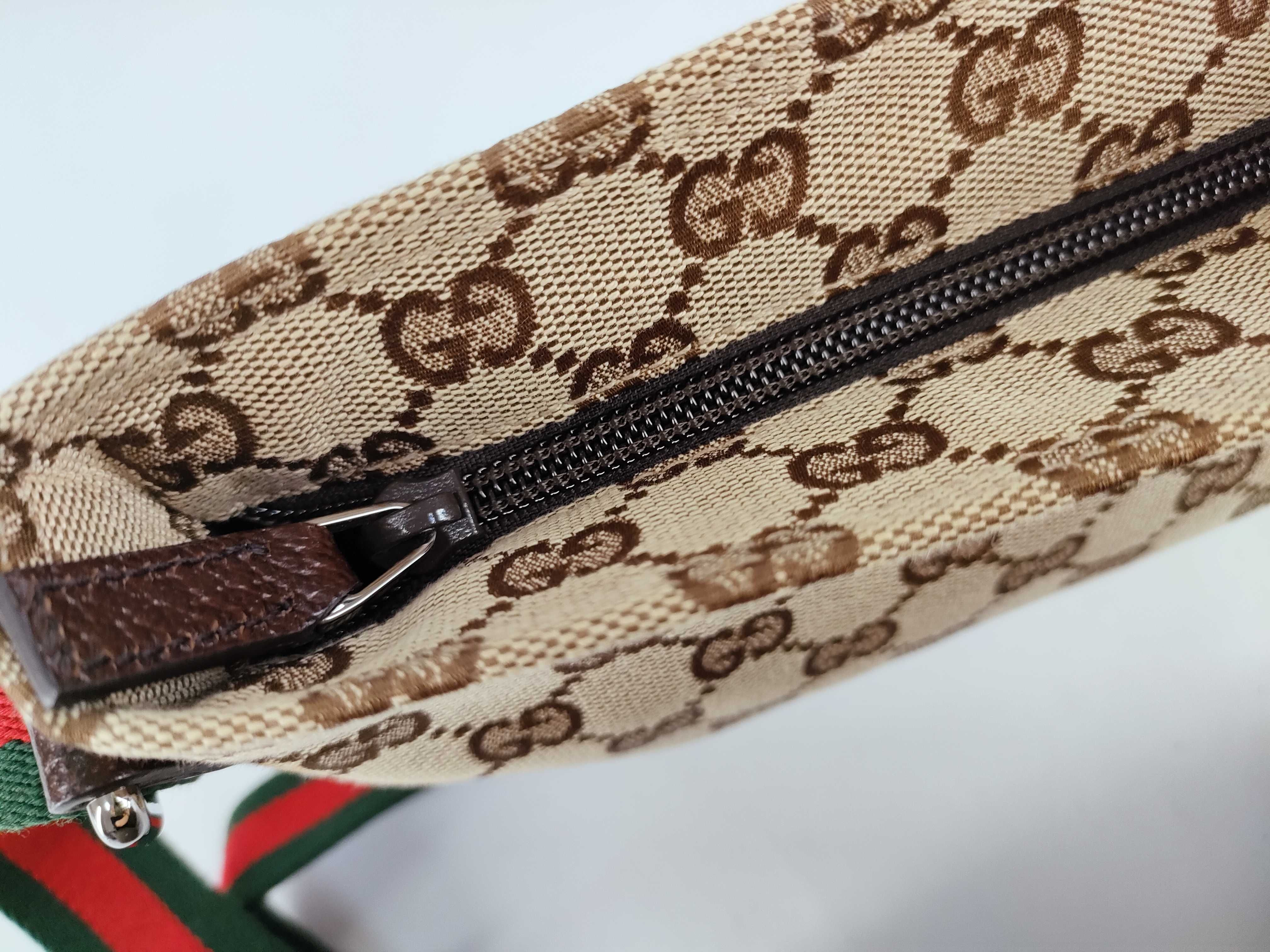 GG Supreme Gucci Sherry Line Shoulder Bag — view 11