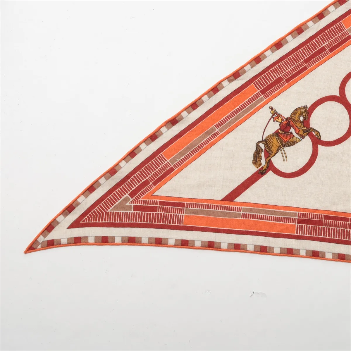 Triangle Géant Passade Esselpantine Scarf, Cashmere x Silk, Beige. Shows signs of wear, — view 4