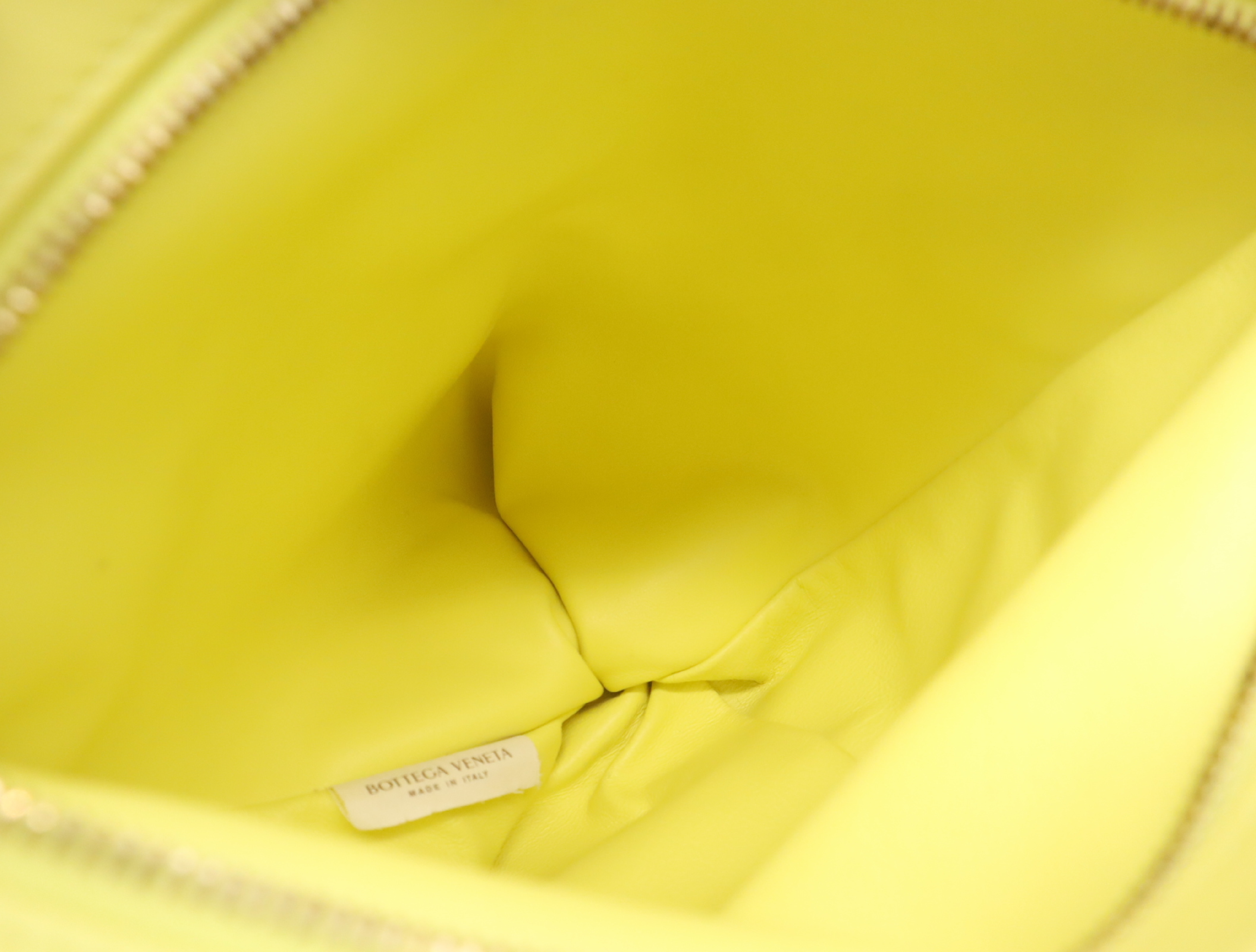 652001 VCP40 Leather Mini The Twist Yellow Handbag — view 11