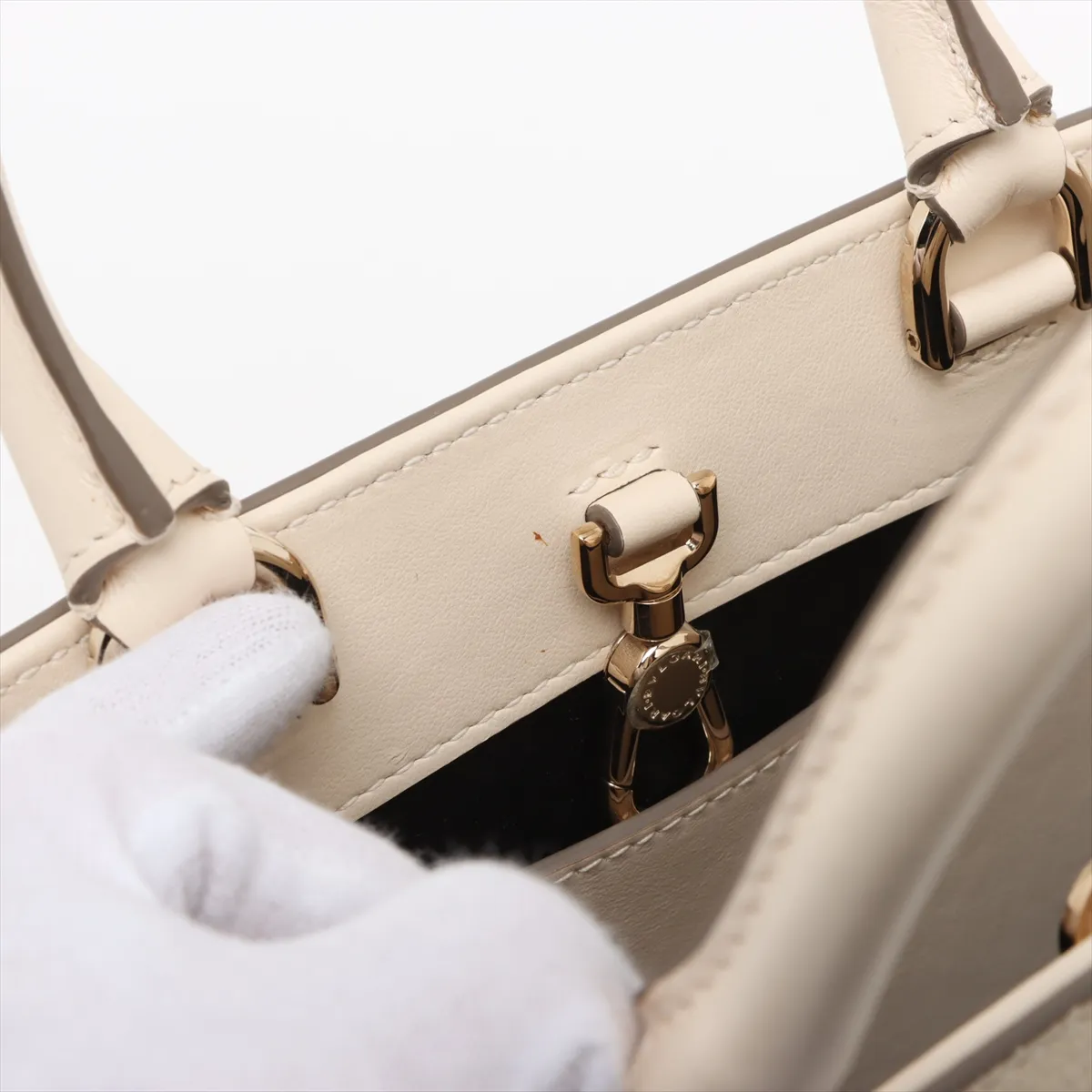 Logo Leather 2WAY Handbag Beige — view 13