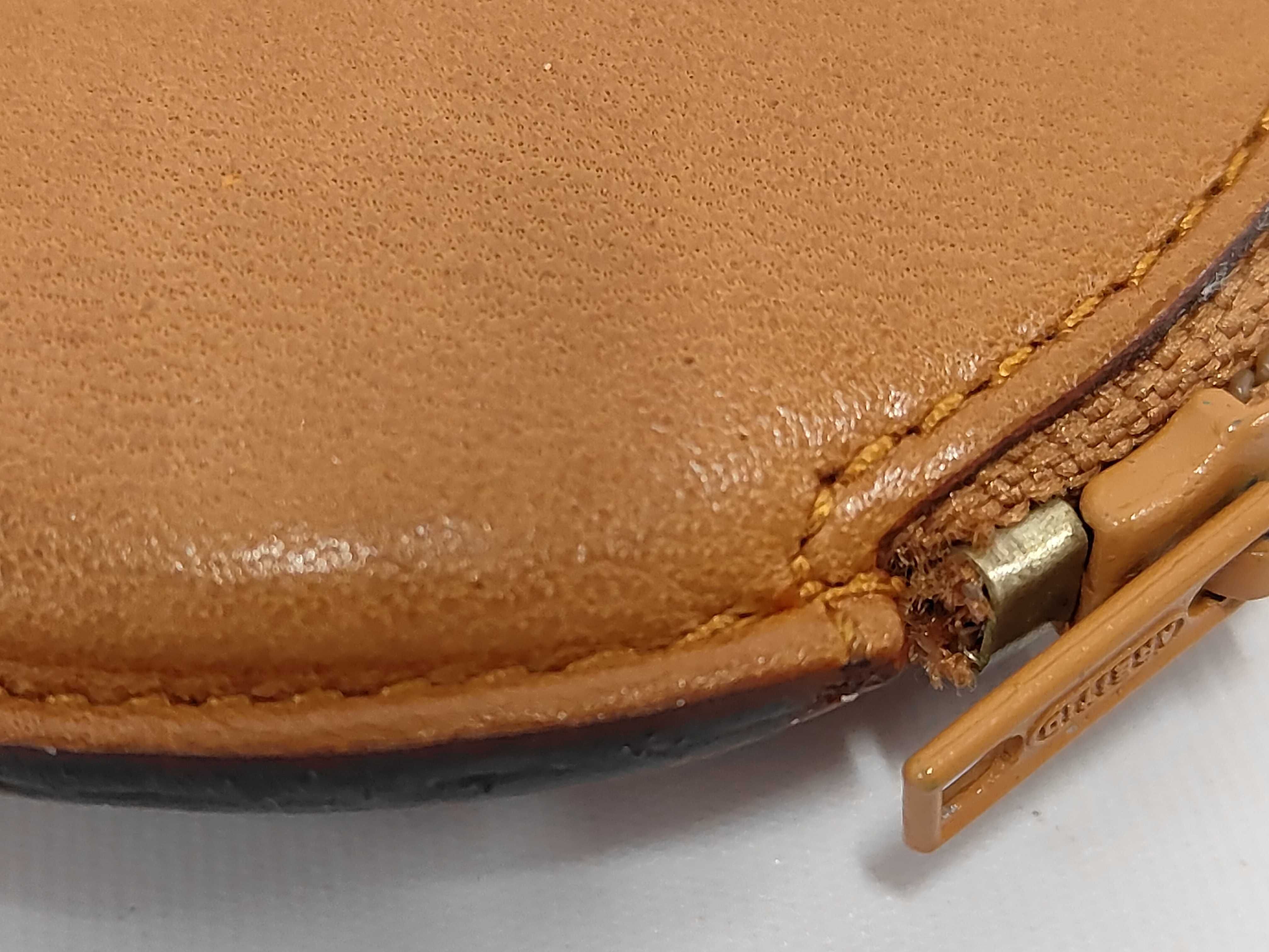 Coin Case — view 9