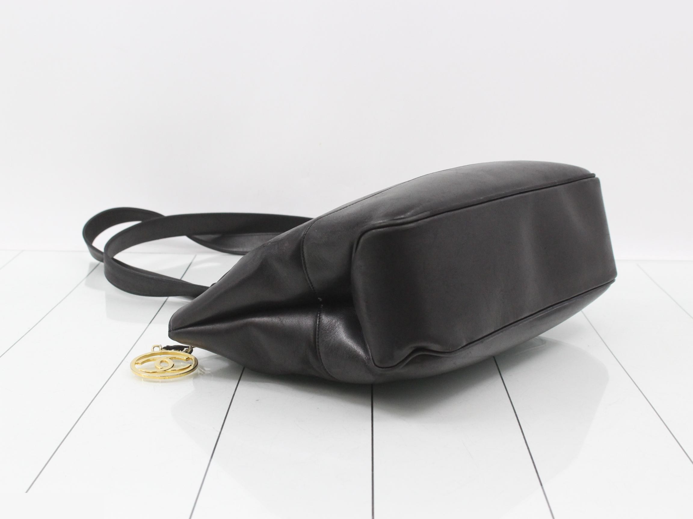 Lambskin chain tote bag, unit #1 — view 5