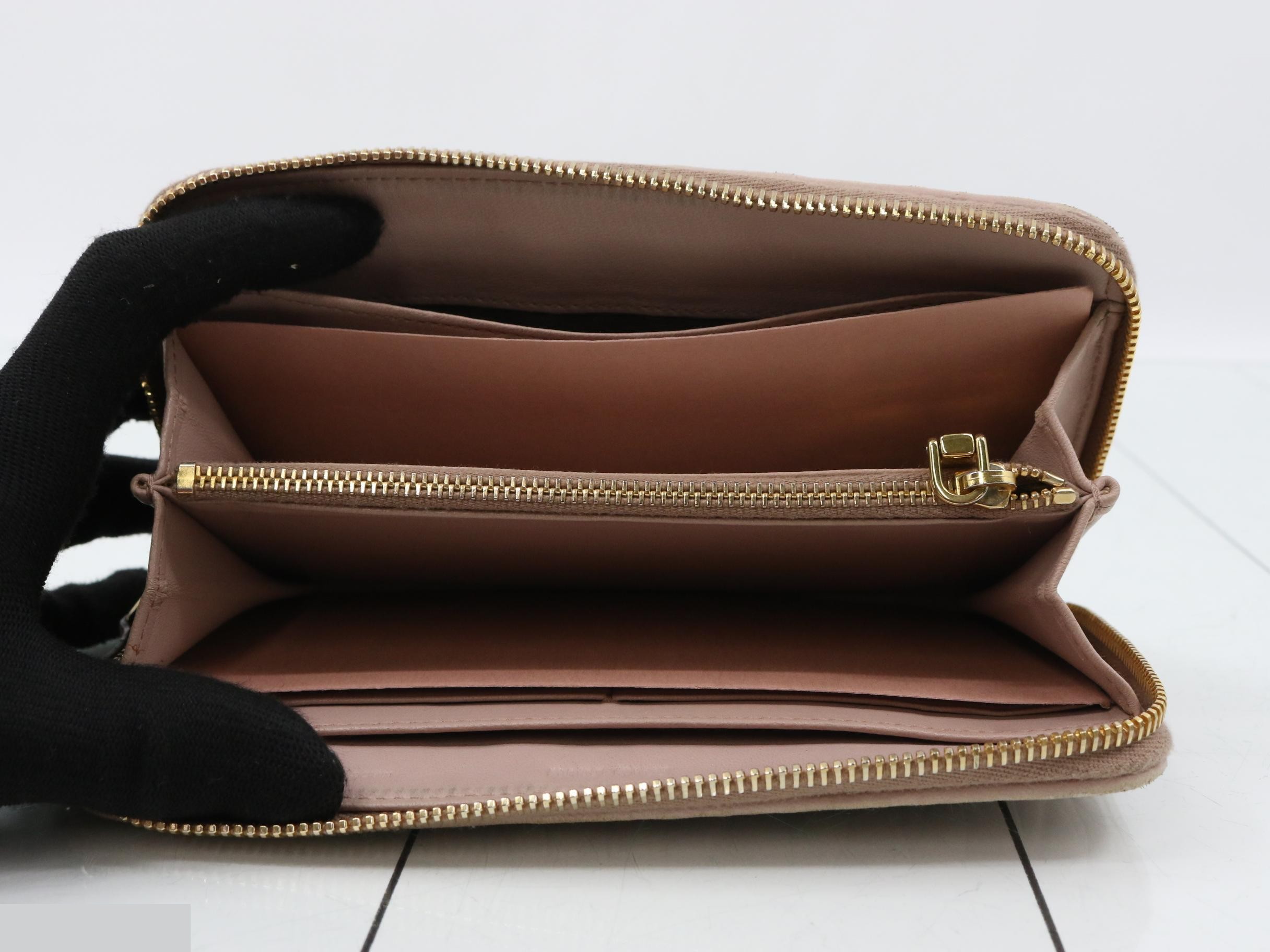 Matelassé wallet, with box, pink. — view 4