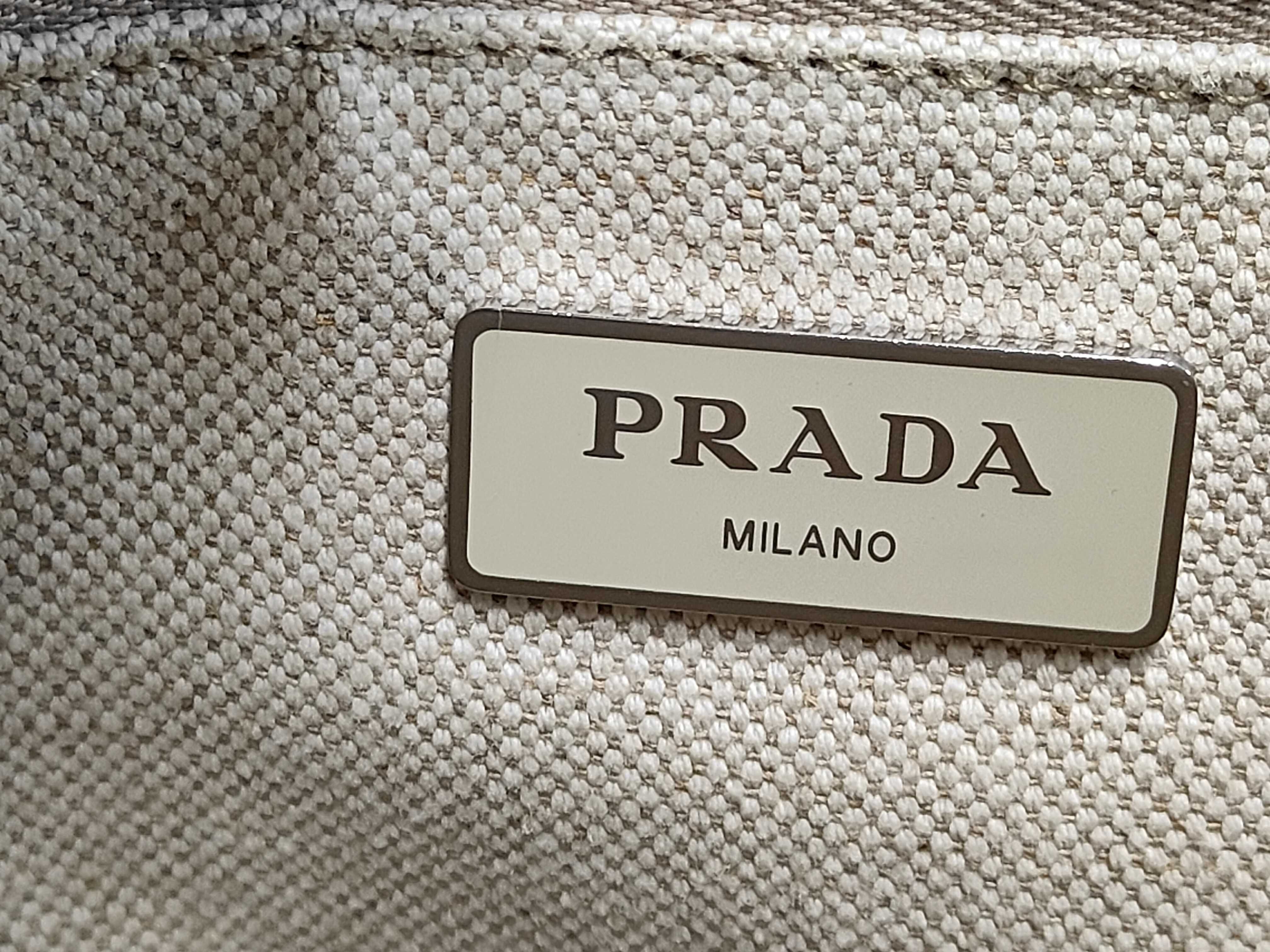 Triangle Logo Plate Tote Bag 1BG342 Silver Hardware Sapphire Leather White Tote Bag — view 7