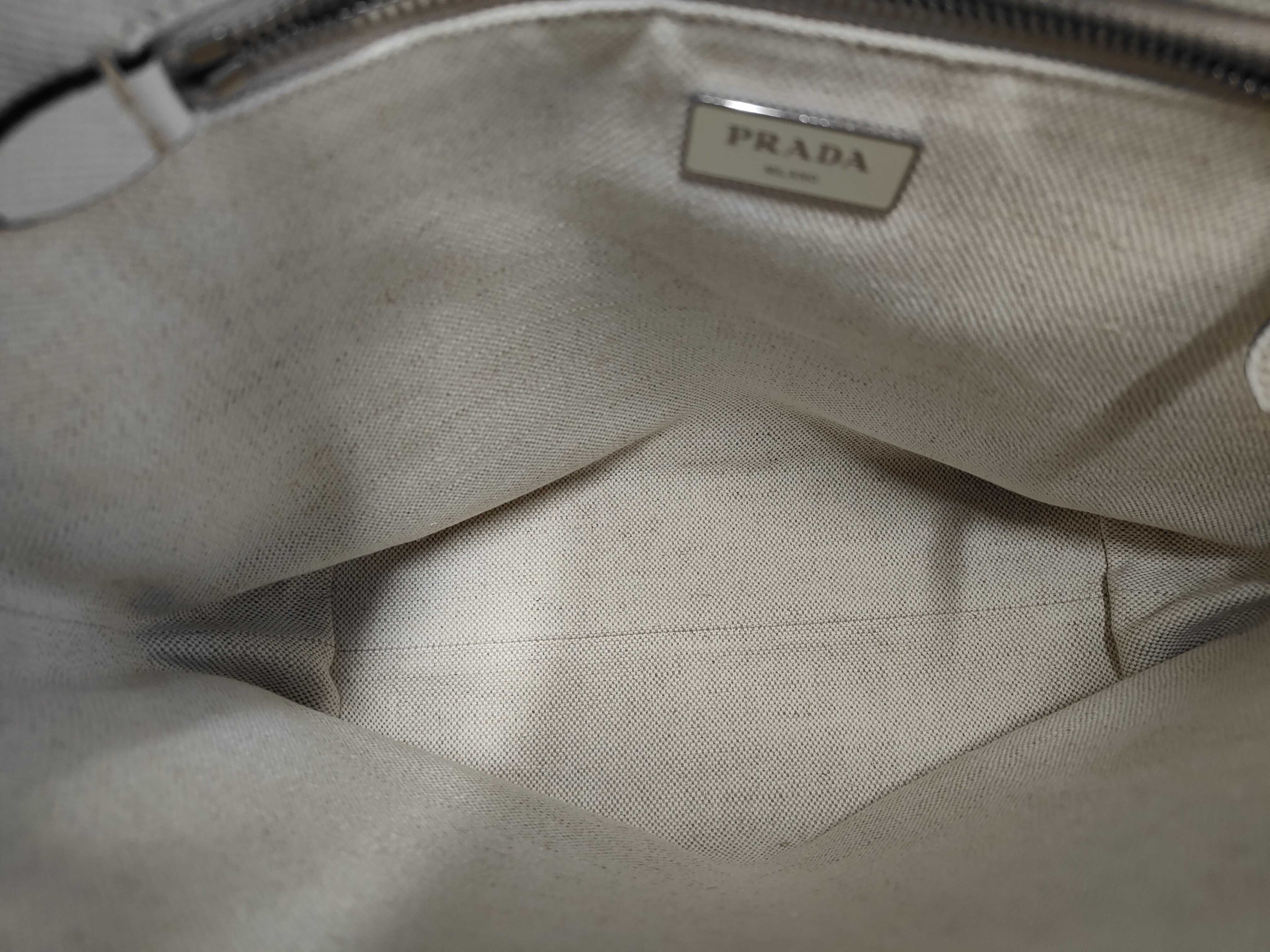 Triangle Logo Plate Tote Bag 1BG342 Silver Hardware Sapphire Leather White Tote Bag — view 8