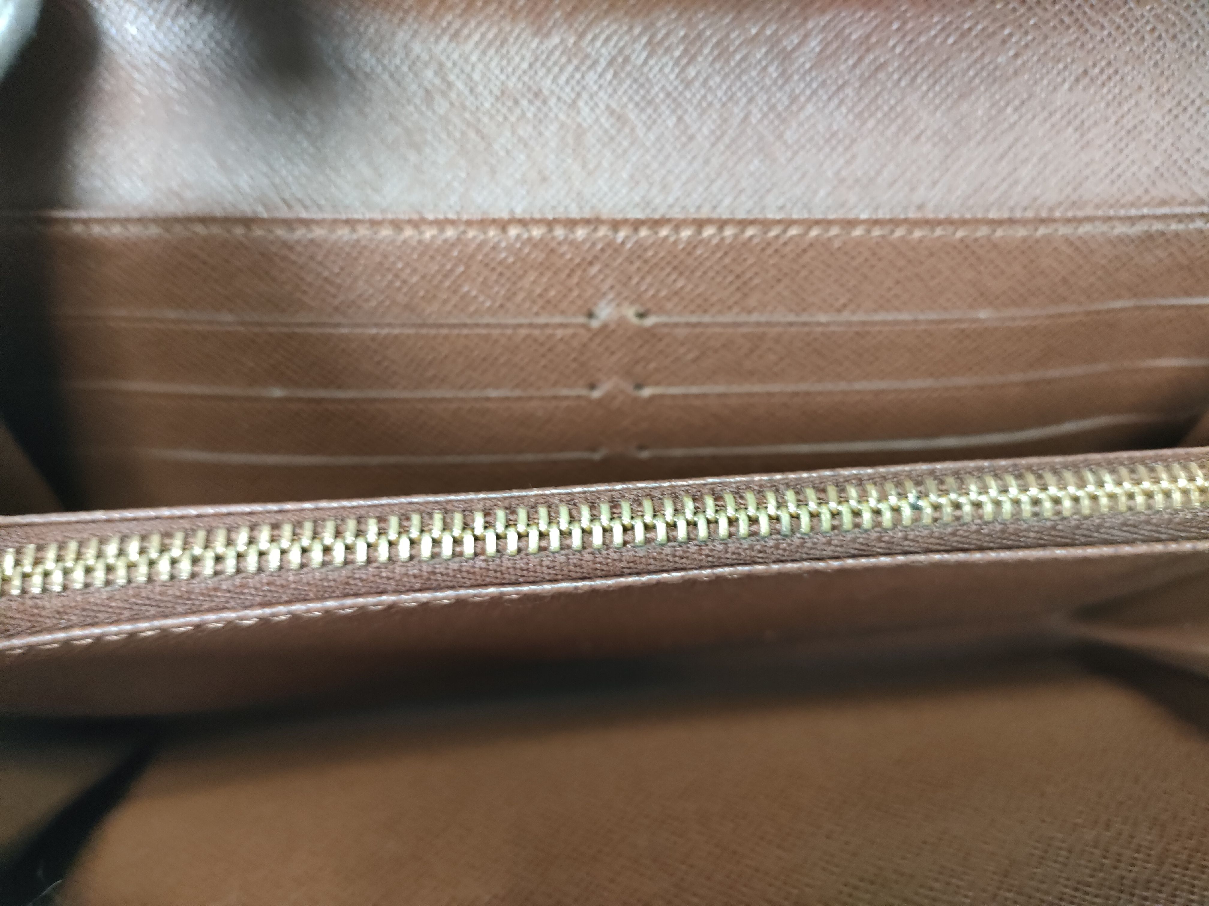 Monogram Vuitton Sarah 10 Wallet — view 11