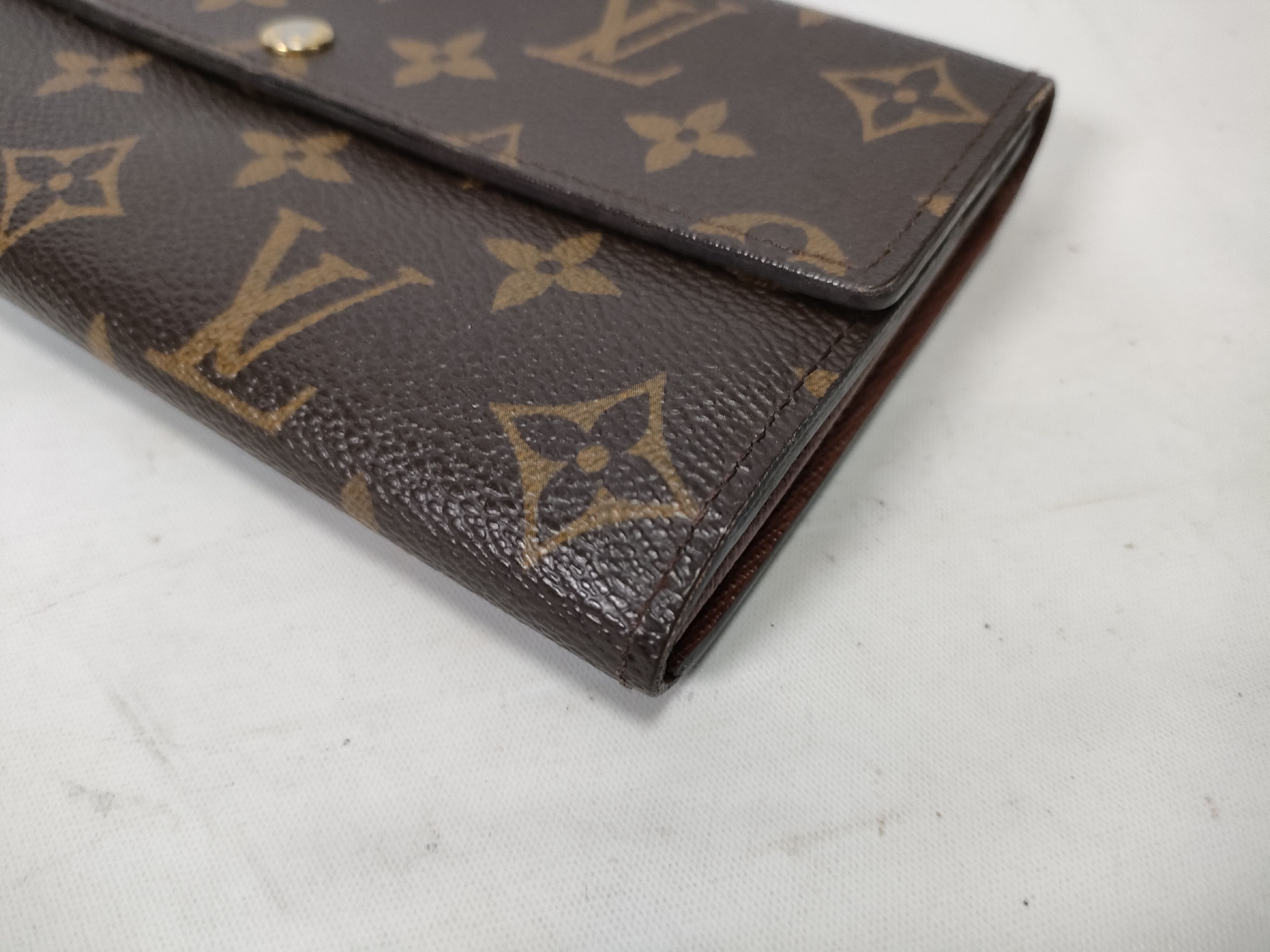 Monogram Vuitton Sarah 10 Wallet — view 3