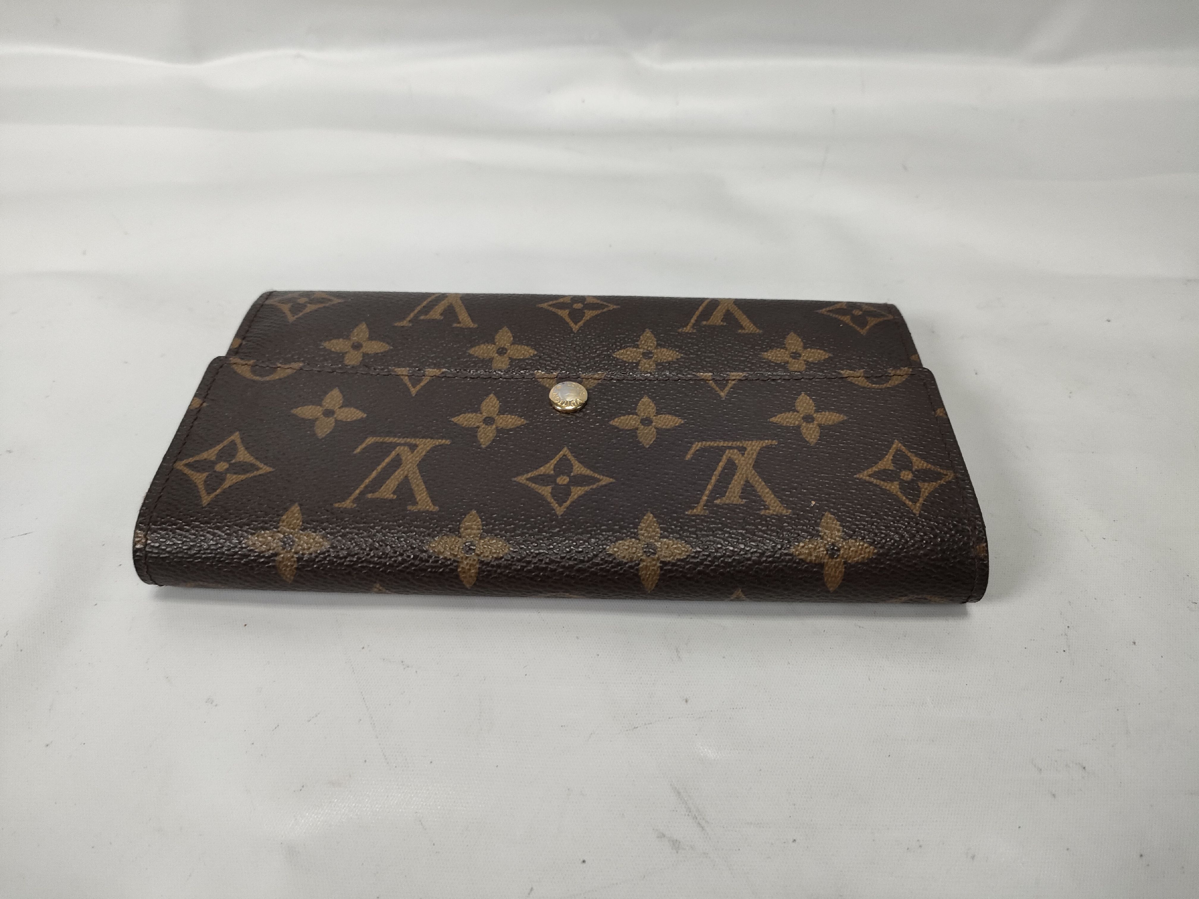 Monogram Vuitton Sarah 10 Wallet — view 6