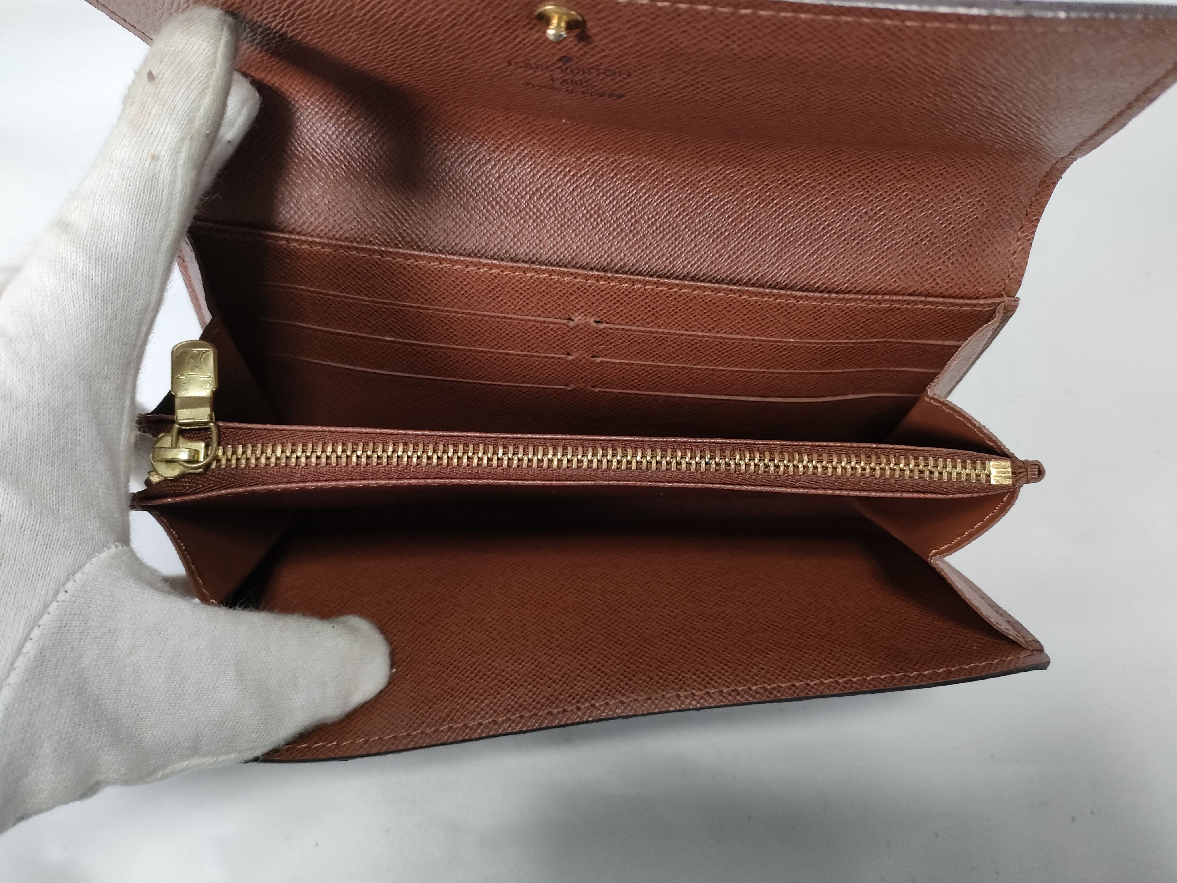 Monogram Vuitton Sarah 10 Wallet — view 10