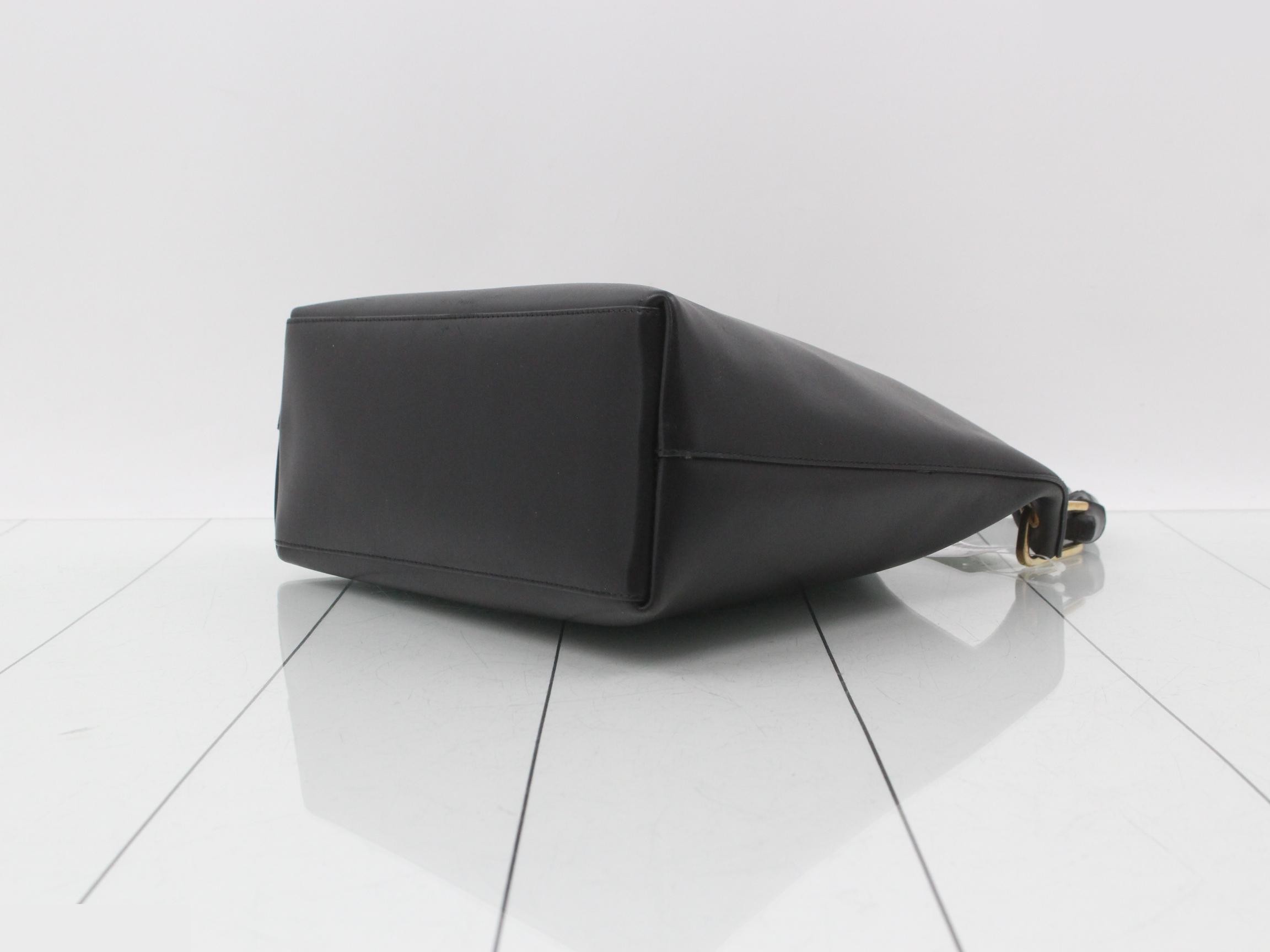 One-shoulder leather bamboo handbag — view 6