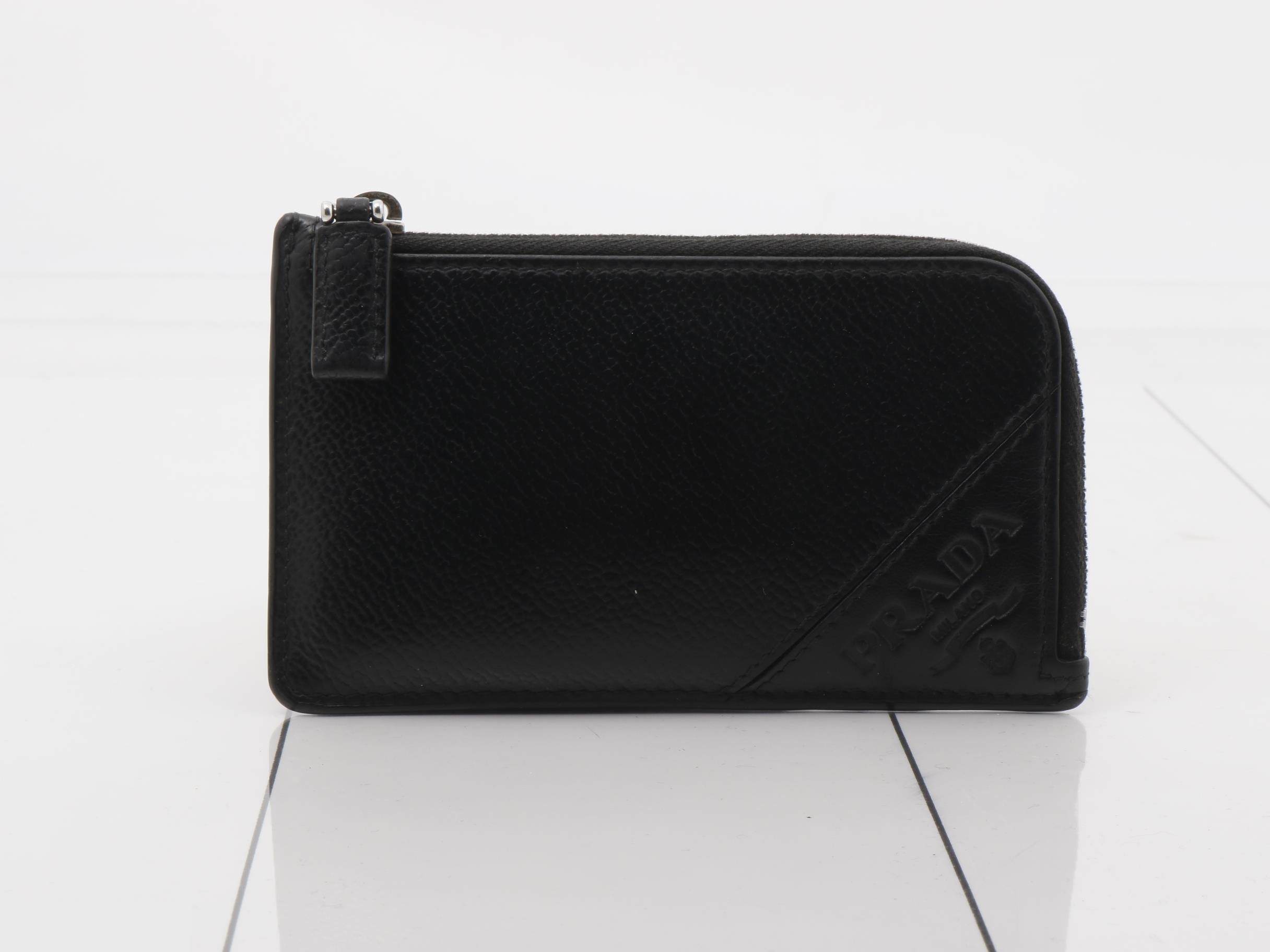 Embossed logo fragment case, leather, black