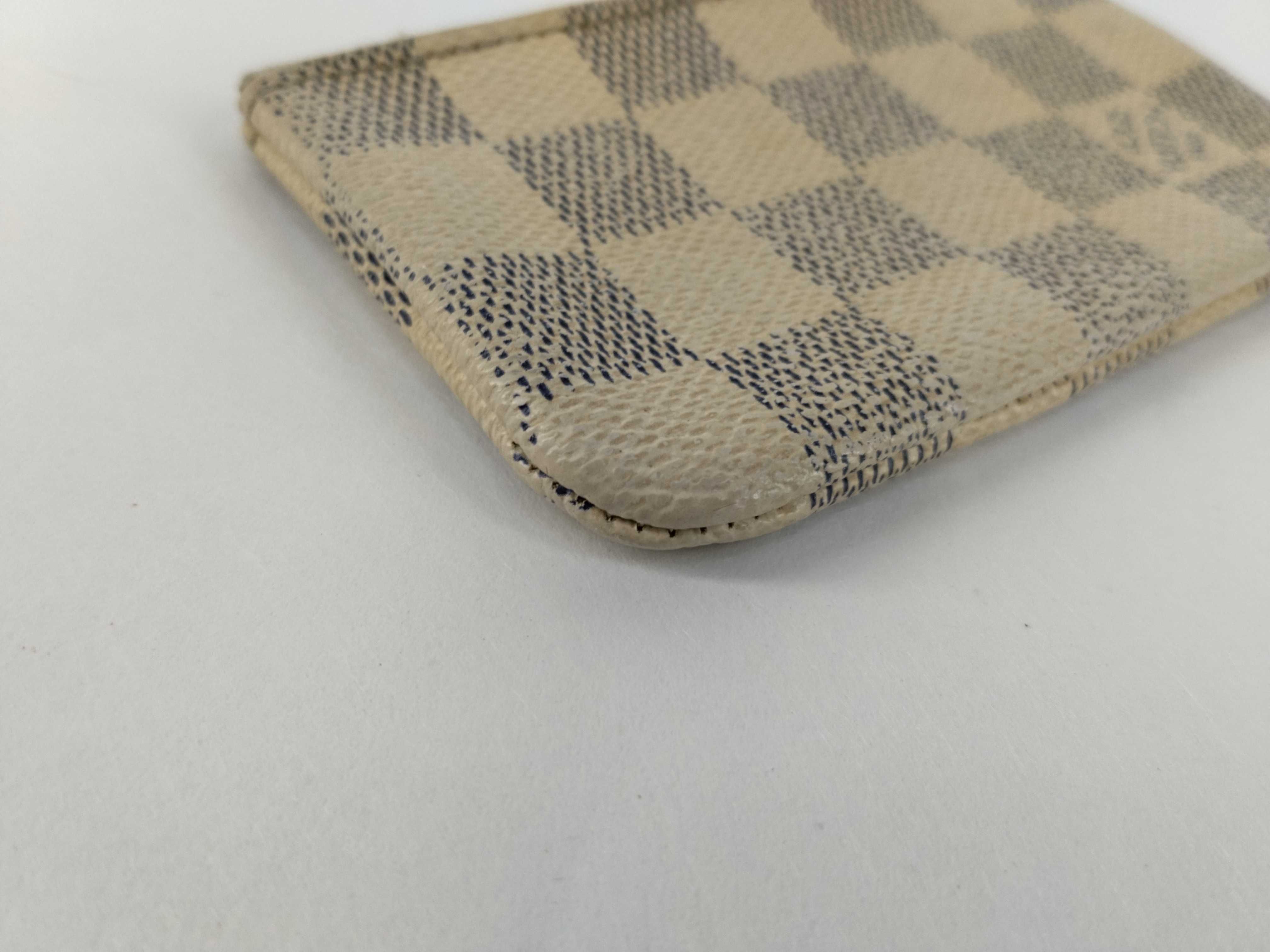 Damier Azur LV Coin Case Pochette Clé White — view 3