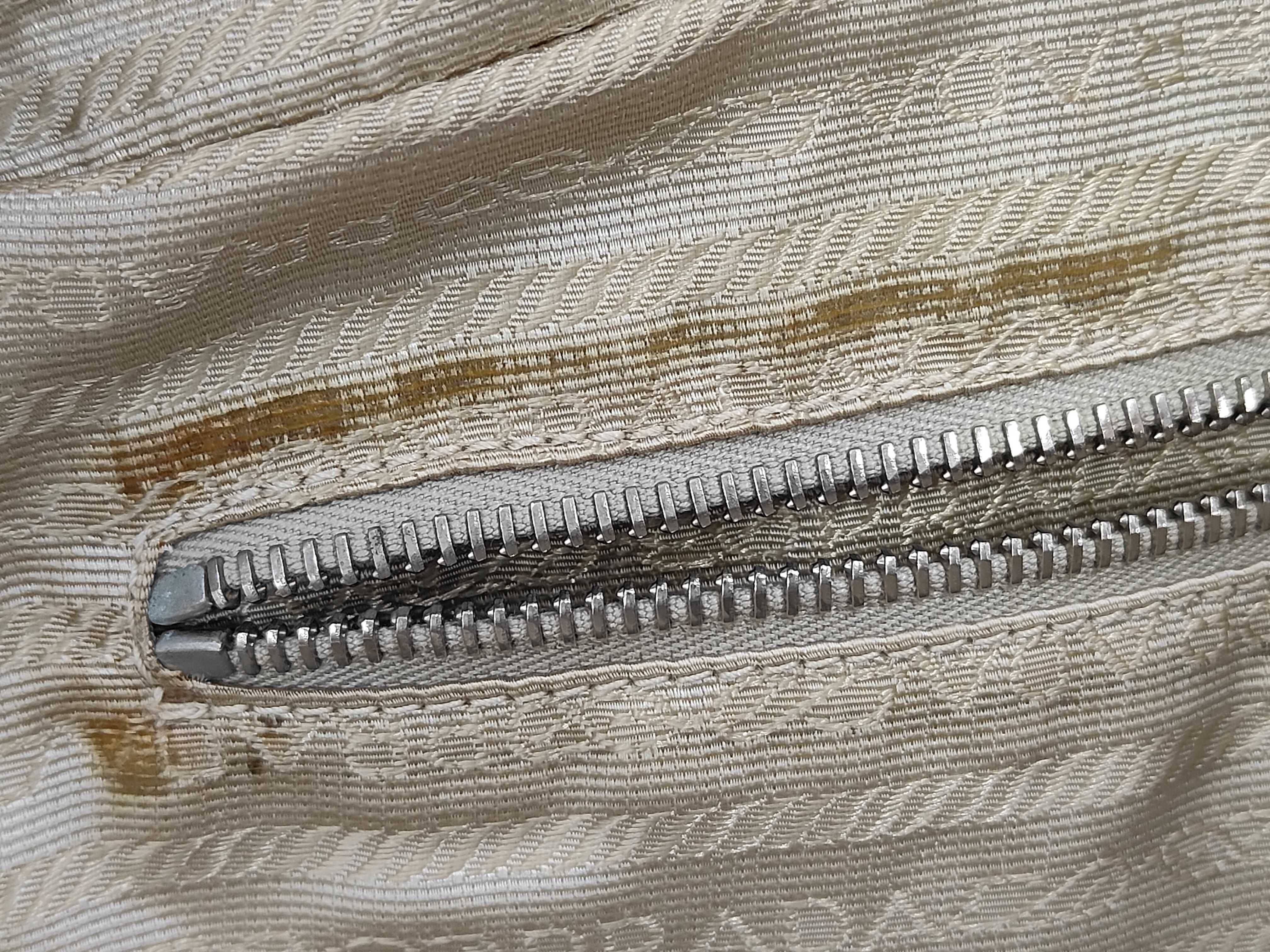 Vitello Daino Bauletto Tote Shoulder Bag — view 10