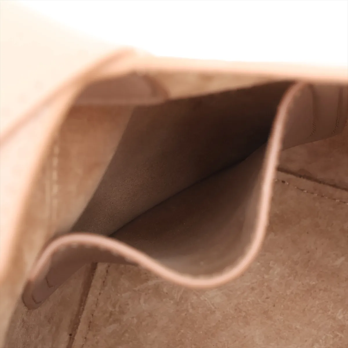 Pebble Bucket Mini Leather 2-Way Handbag, Beige — view 9
