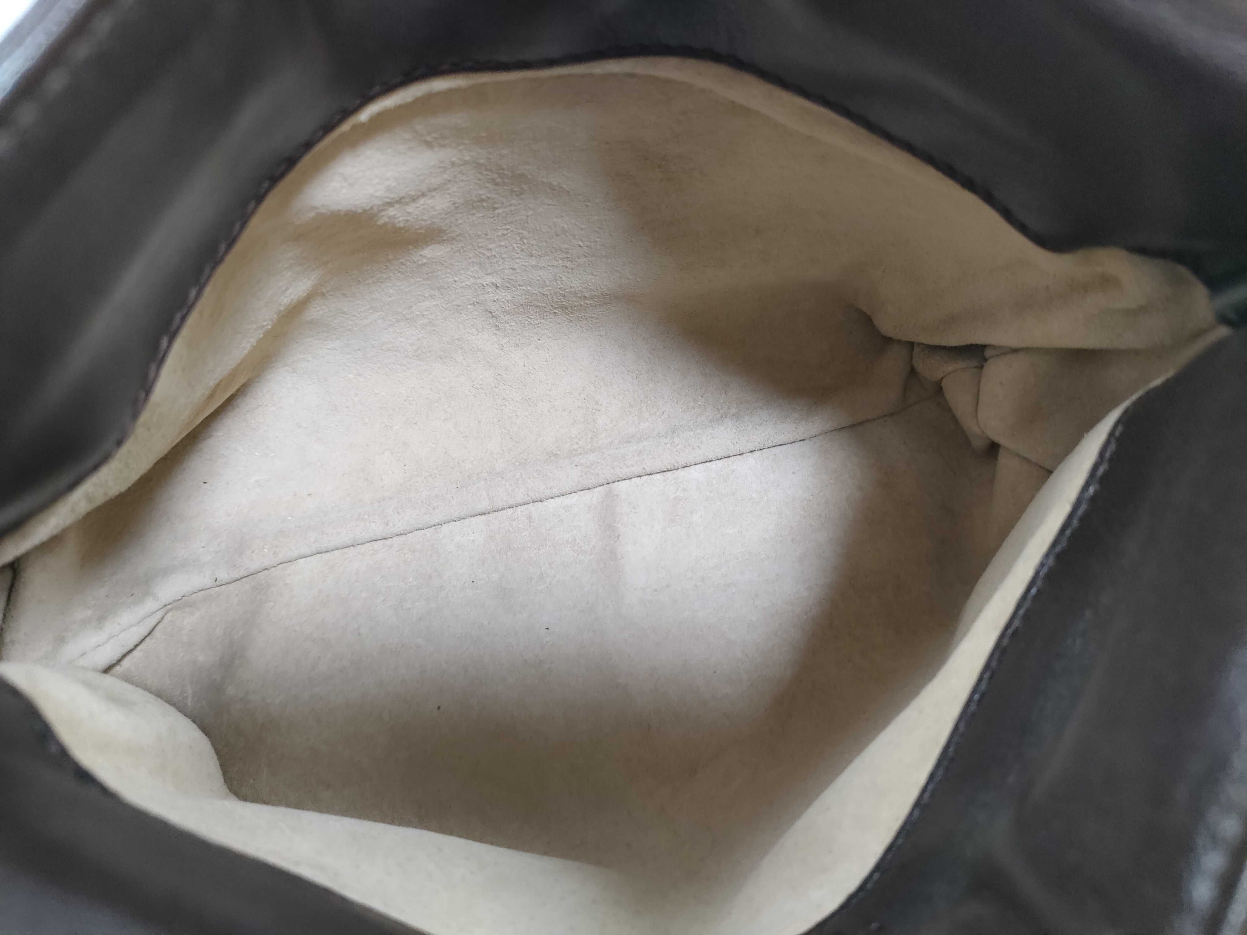 Intrecciato Leather Accessory Pouch Handbag — view 8