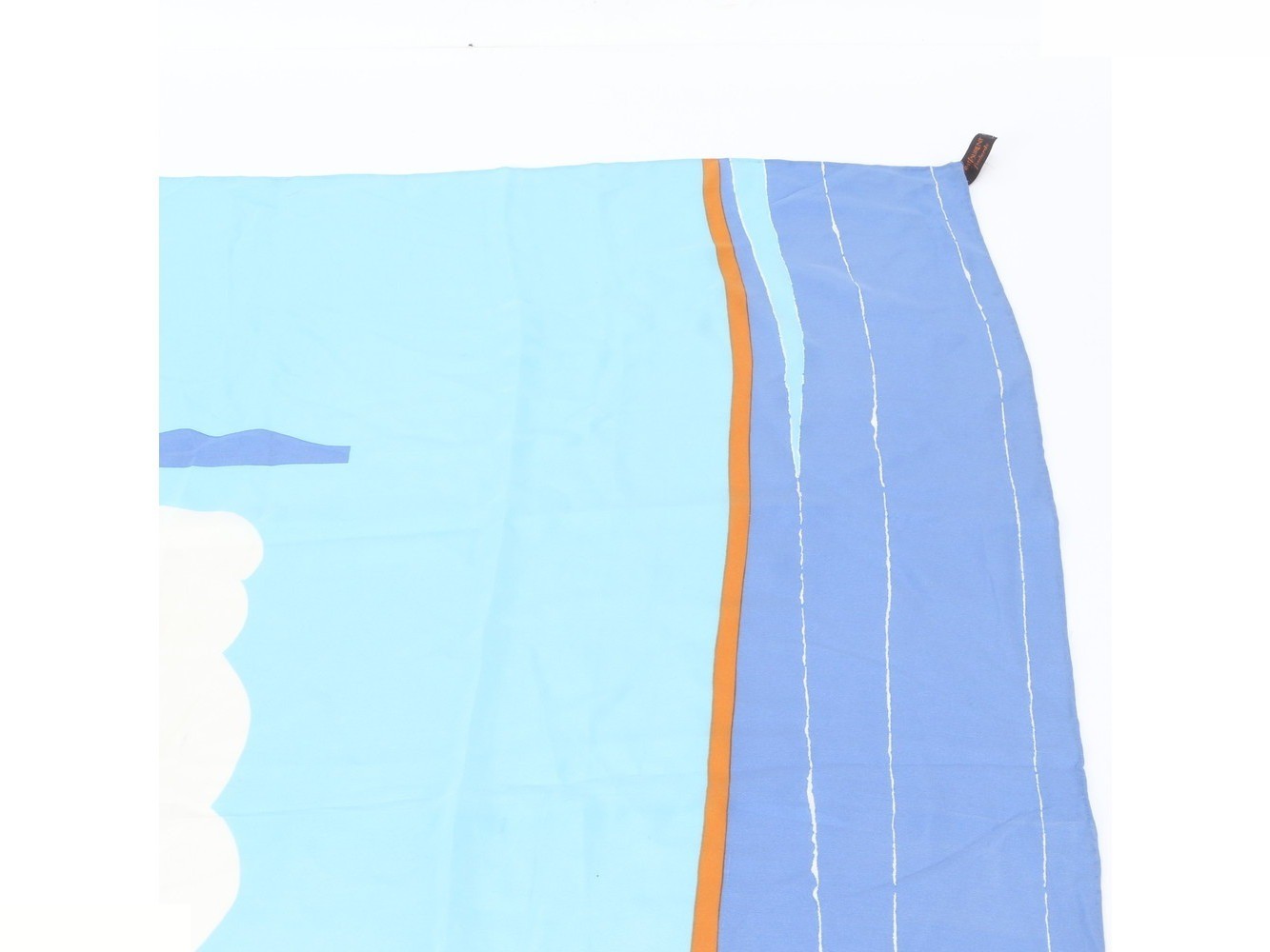 scarf — view 3