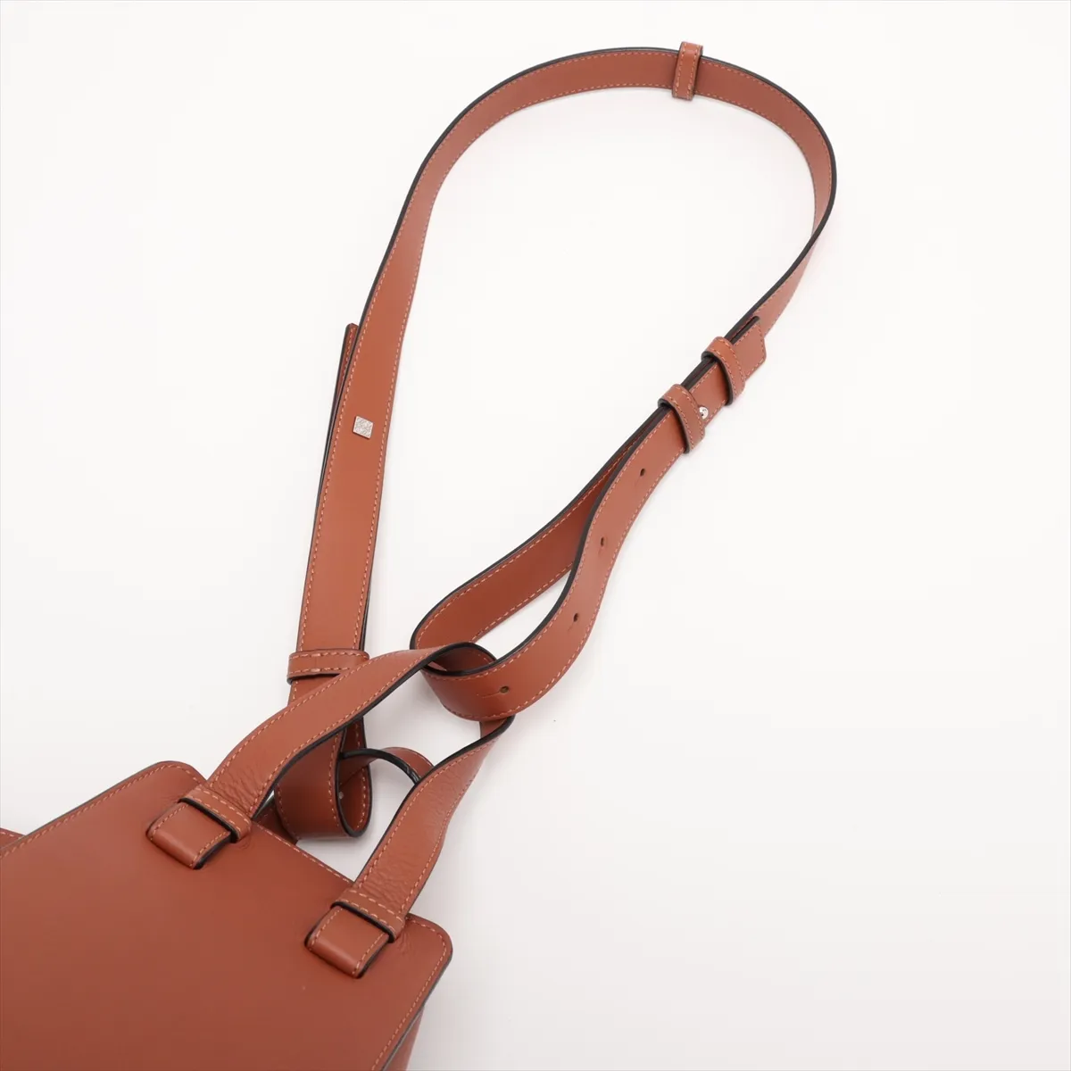 Hammock Small Leather 2-Way Handbag Brown with C Mark — view 7