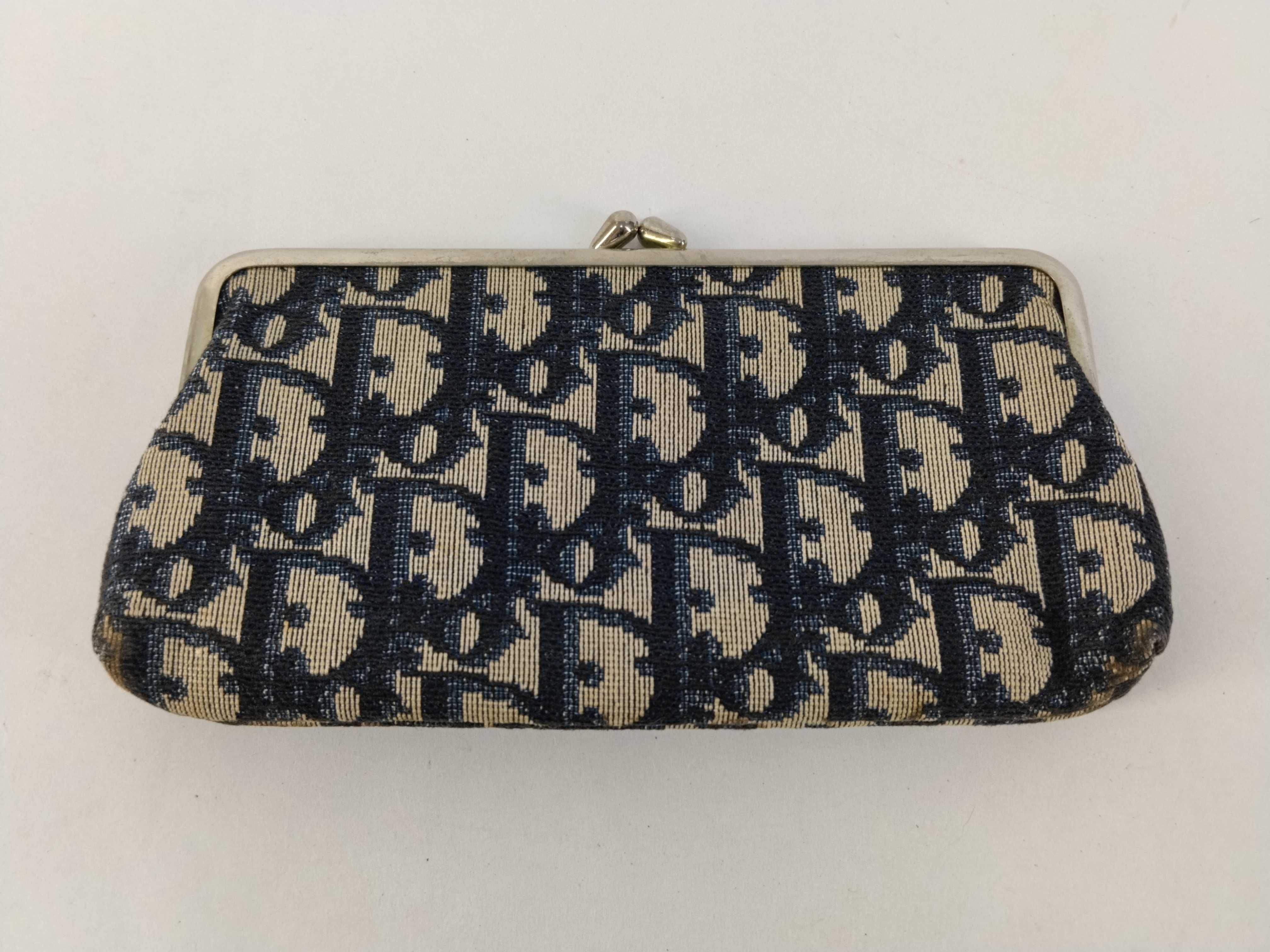 Trotter coin purse/wallet
