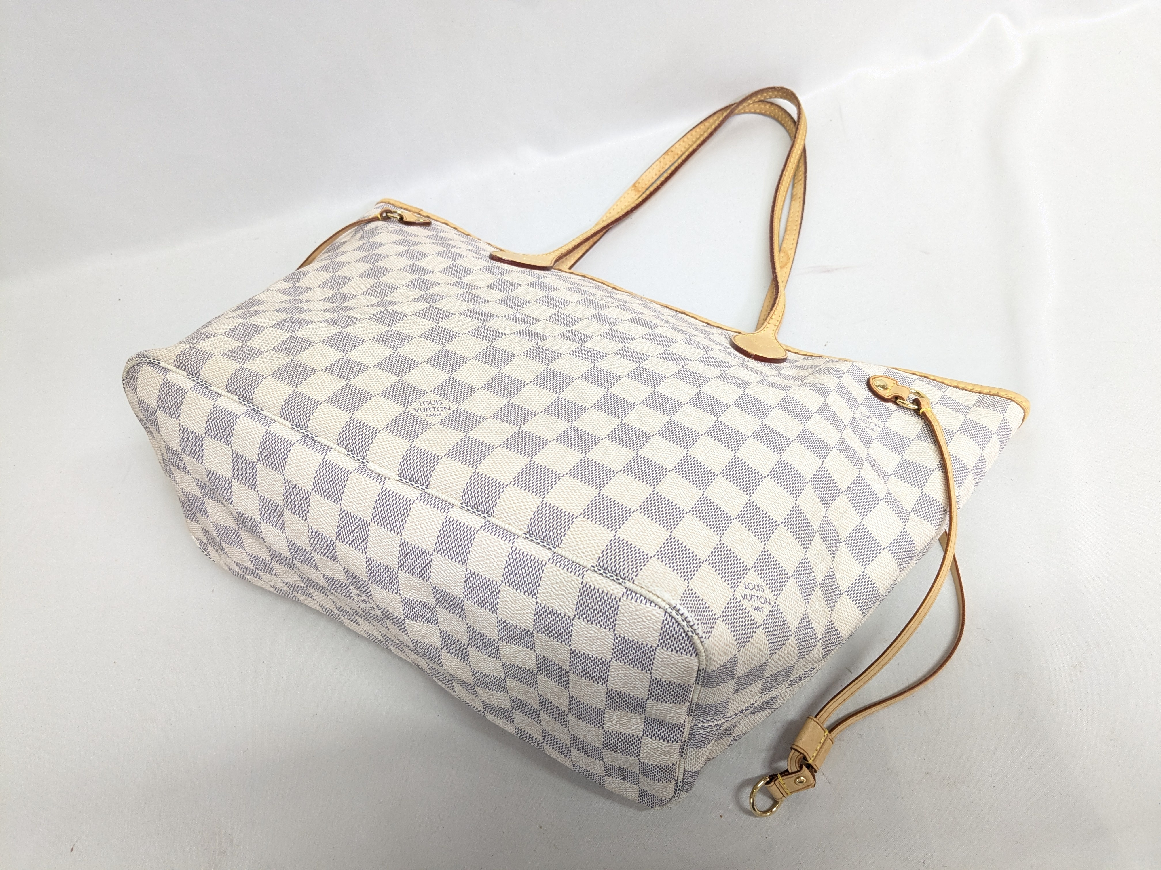 LV Azur Neverfull MM Tote Bag — view 5