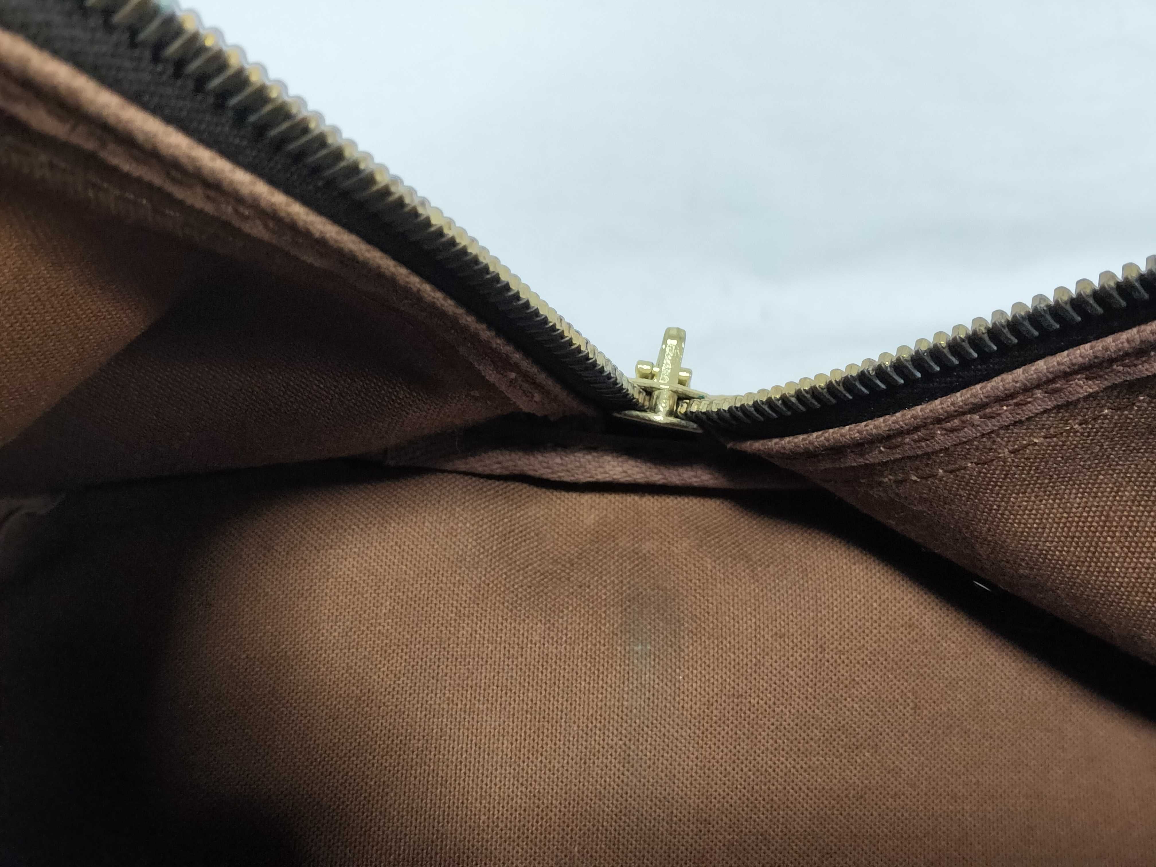 Monogram Vuitton TH092 Boston Bag — view 9
