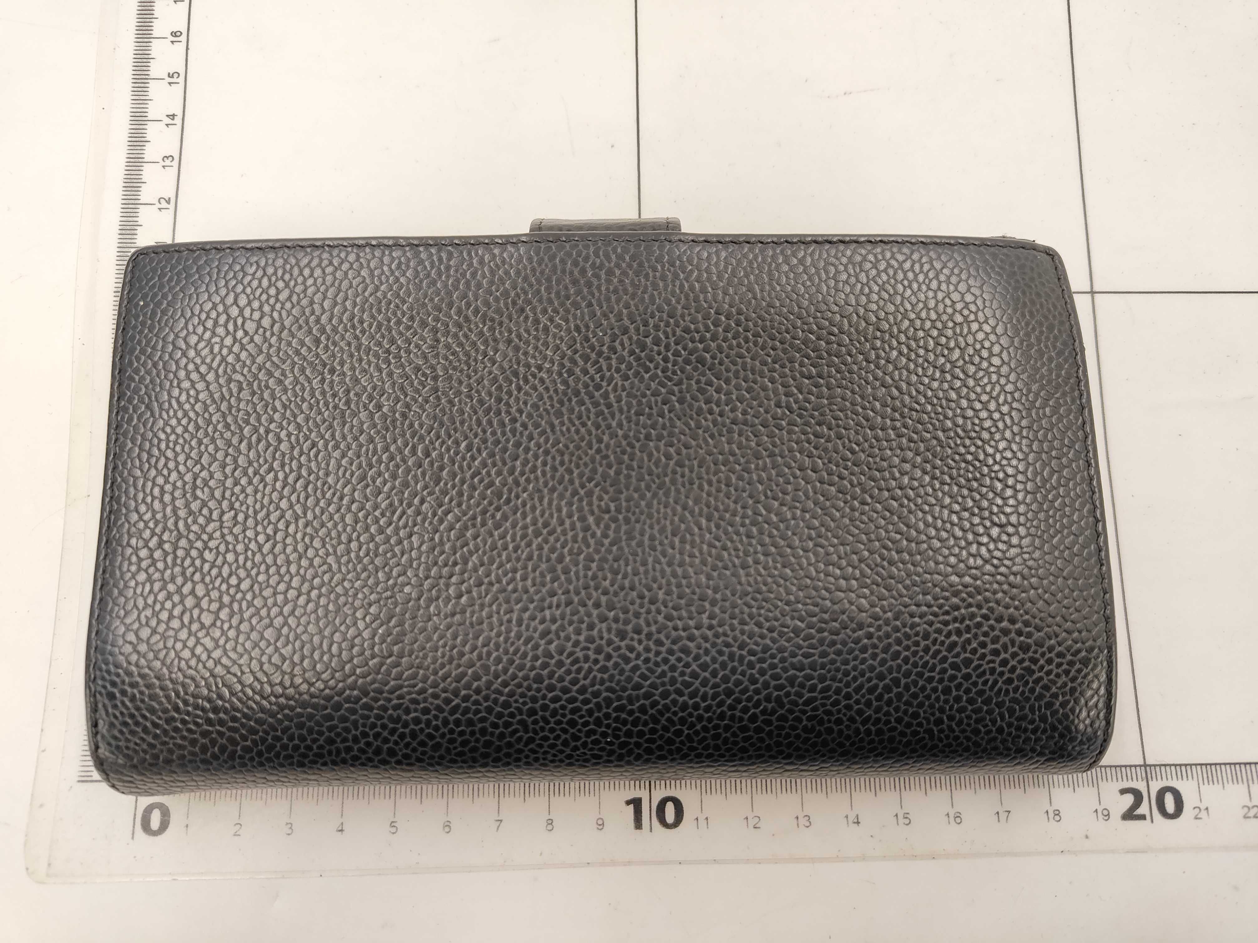 Caviar Skin Long Wallet — view 2